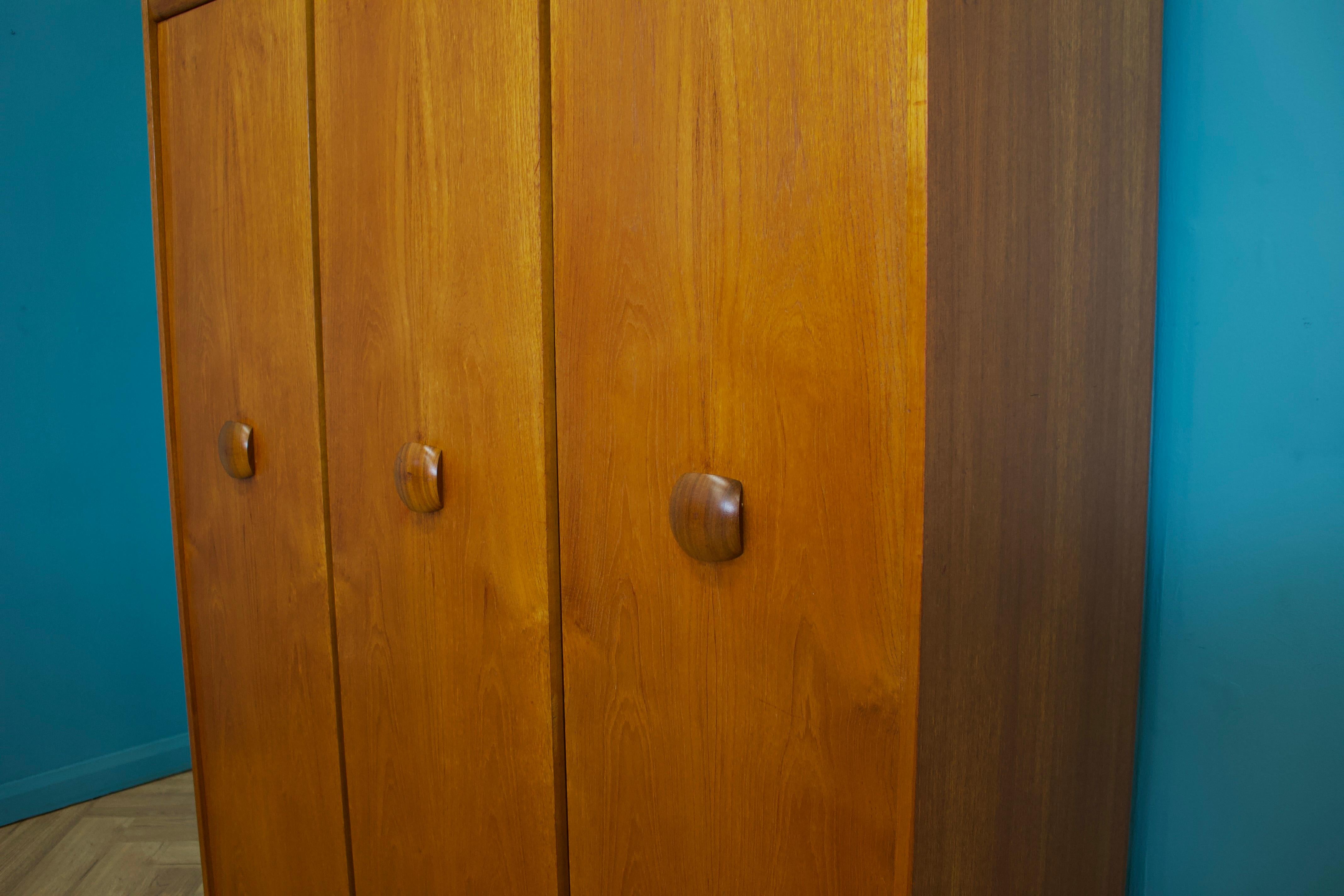 Mid Century Teak Triple Door Wardrobe from Elliots of Newbury 1960s 1