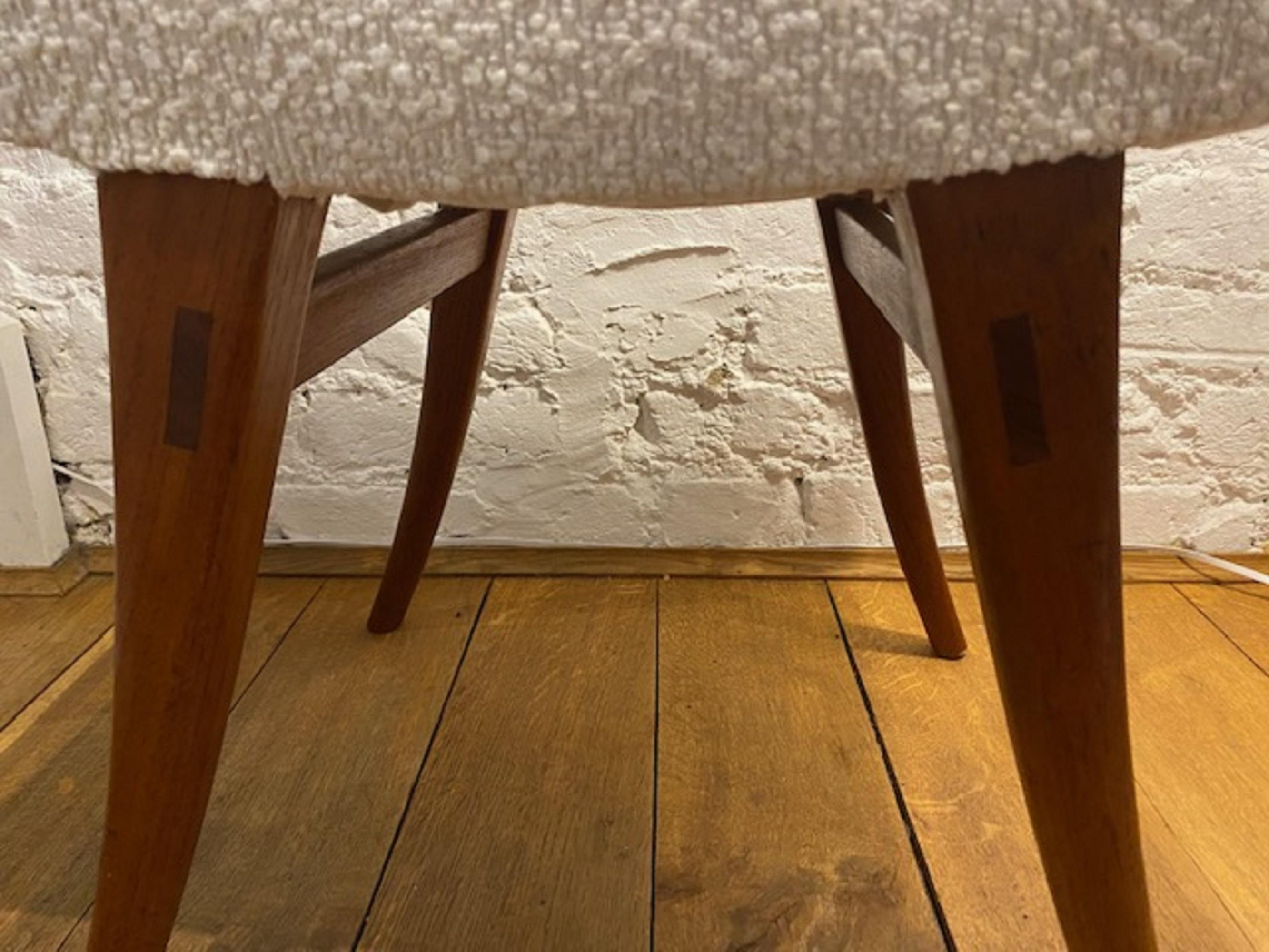 Tabouret de coiffeuse danois tapissé de teck du milieu du siècle dernier, années 1960 en vente 1