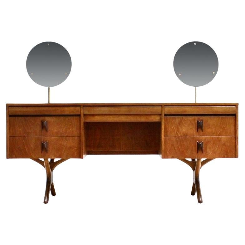 Meuble-lavabo en teck du milieu du siècle par Elliots of Newbury