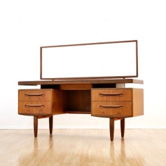 Table de toilette en teck du milieu du siècle par VB Wilkins pour G-Plan