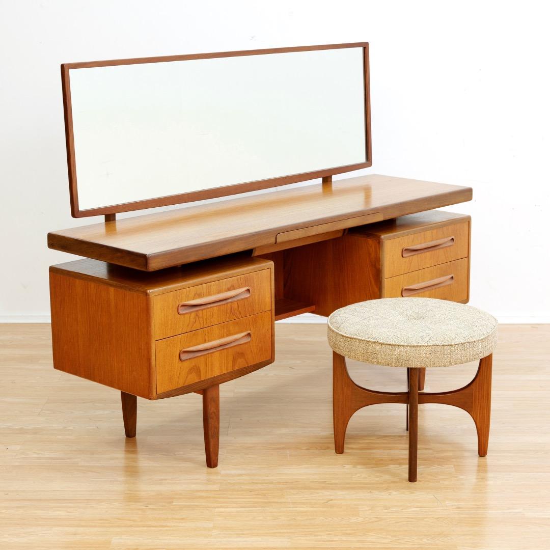 Table de toilette en teck du milieu du siècle par VB Wilkins pour G-Plan en vente 2