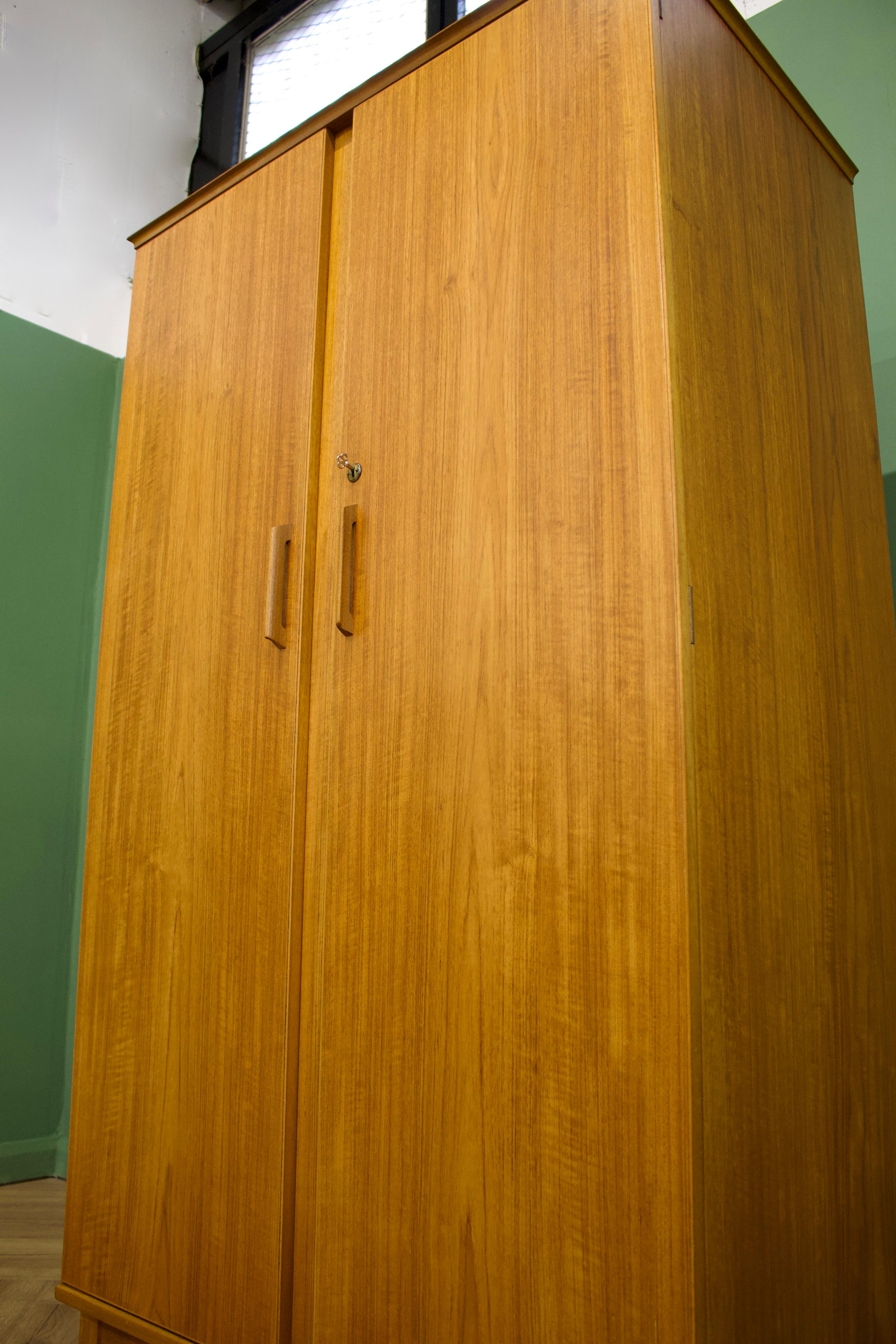 Veneer Mid Century Teak Wardrobe by Alfred Cox for Heals, 1960s