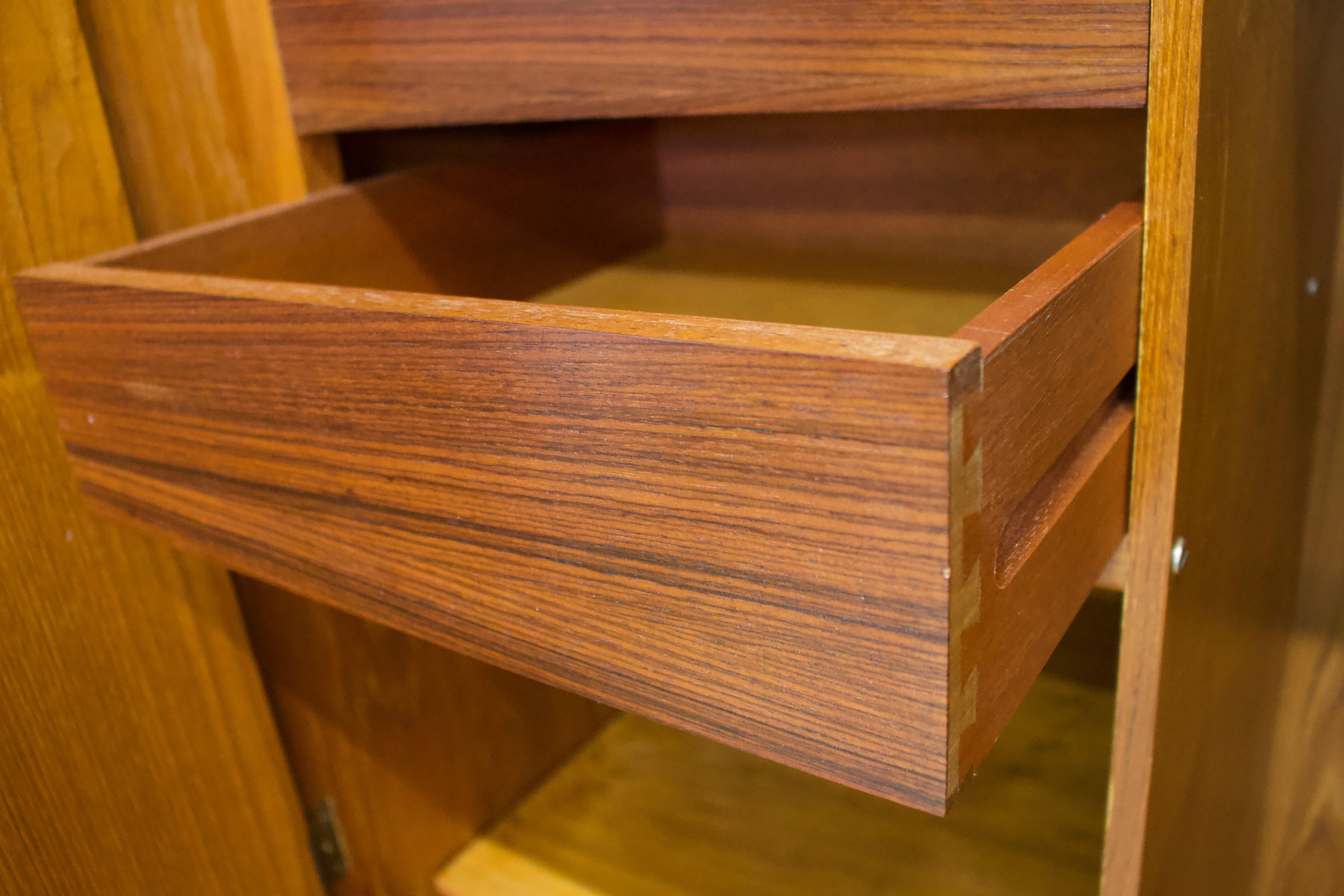 Teak Armadio in teak di metà secolo di Kofod Larsen per G-Plan, 1960
