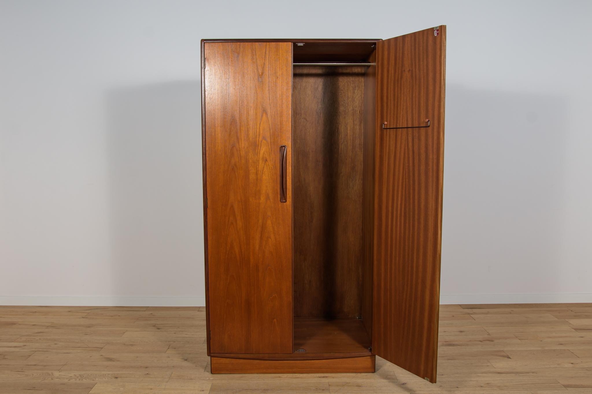 Teak Armadio in teak di metà secolo di G-Plan, Regno Unito, anni '60 in vendita