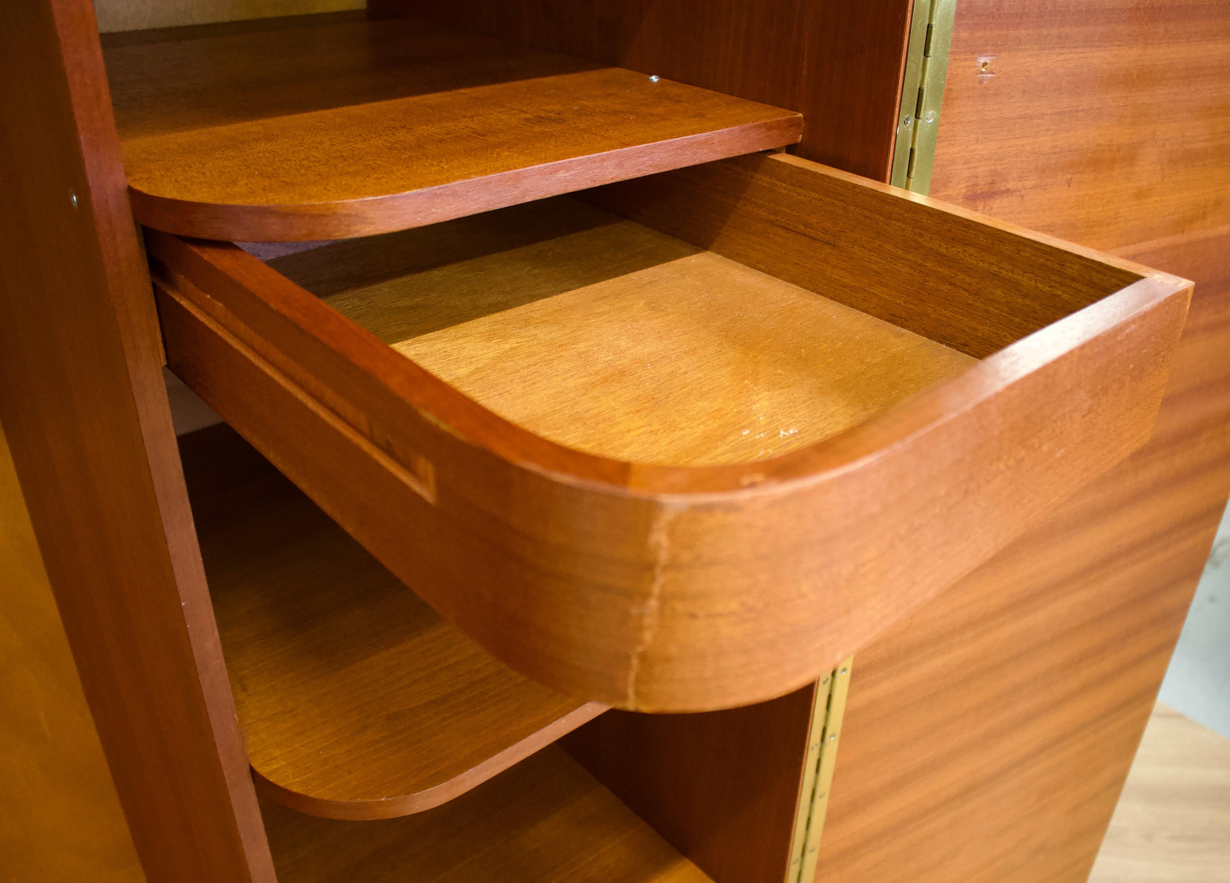 Mid-Century-Kleiderschrank aus Teakholz von Stonehill, 1960er Jahre (20. Jahrhundert) im Angebot