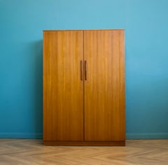 Armadio in teak di metà secolo di Uniflex, anni '60