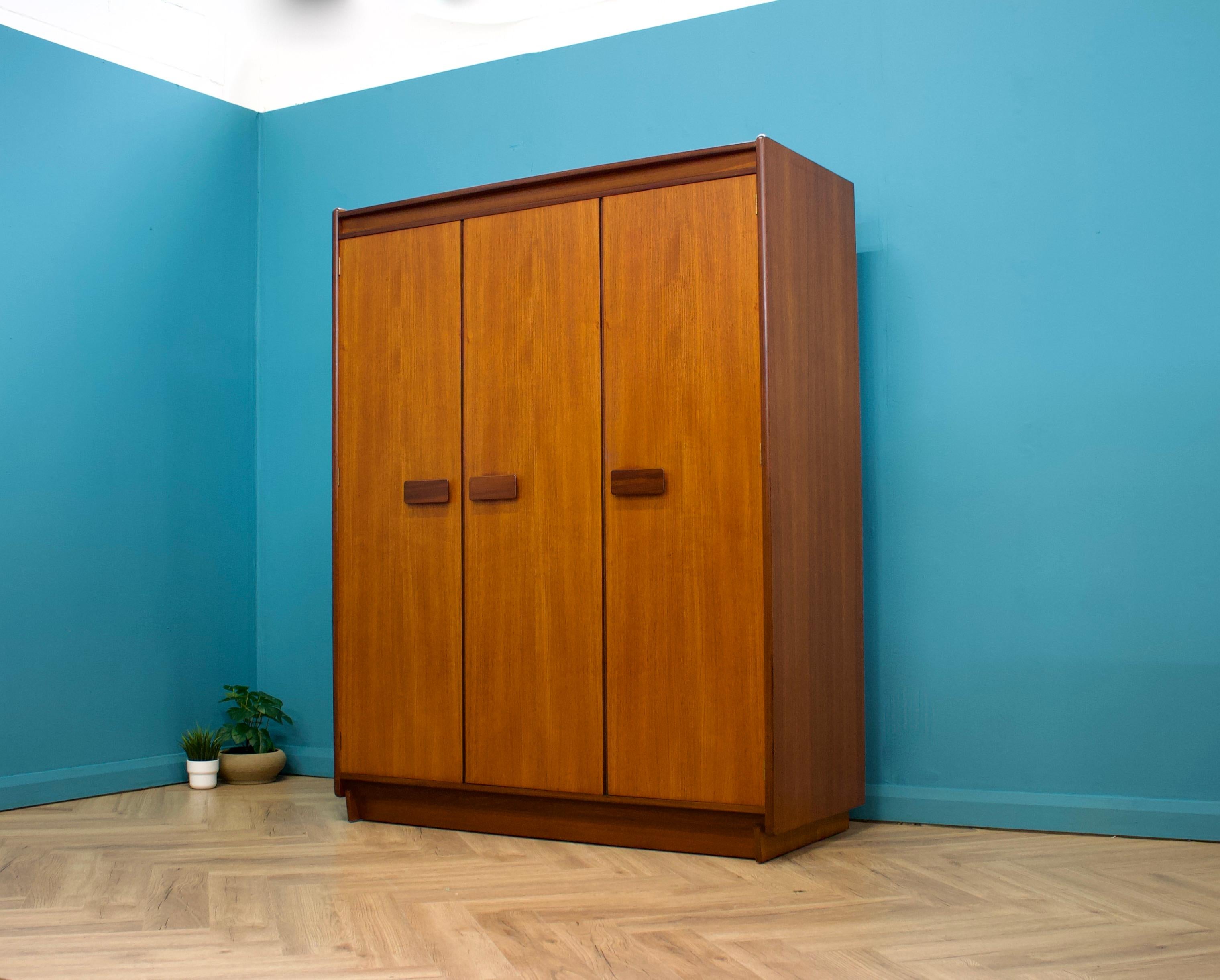 white and newton wardrobe