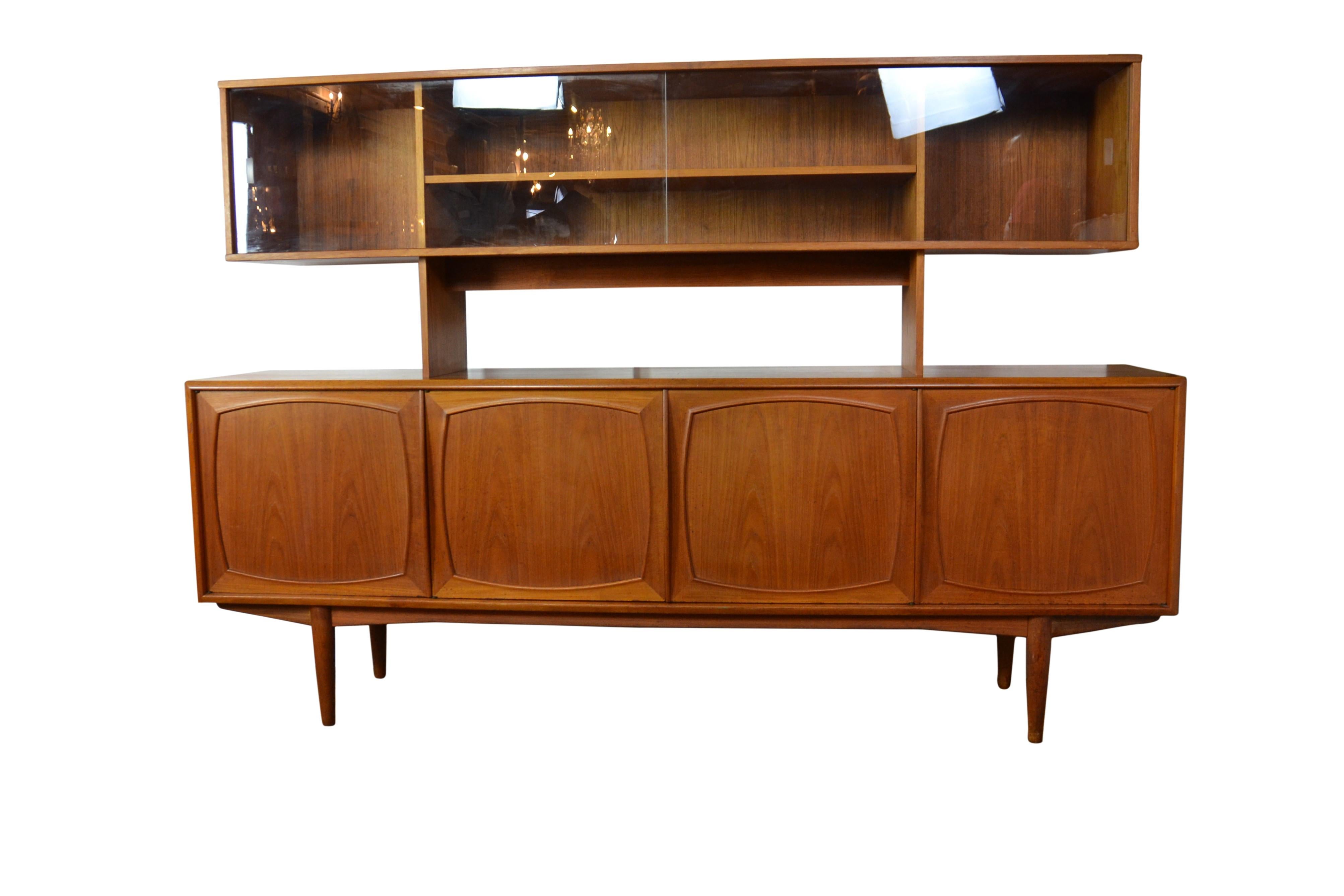 Midcentury Teak-Wood Credenza at 1stDibs