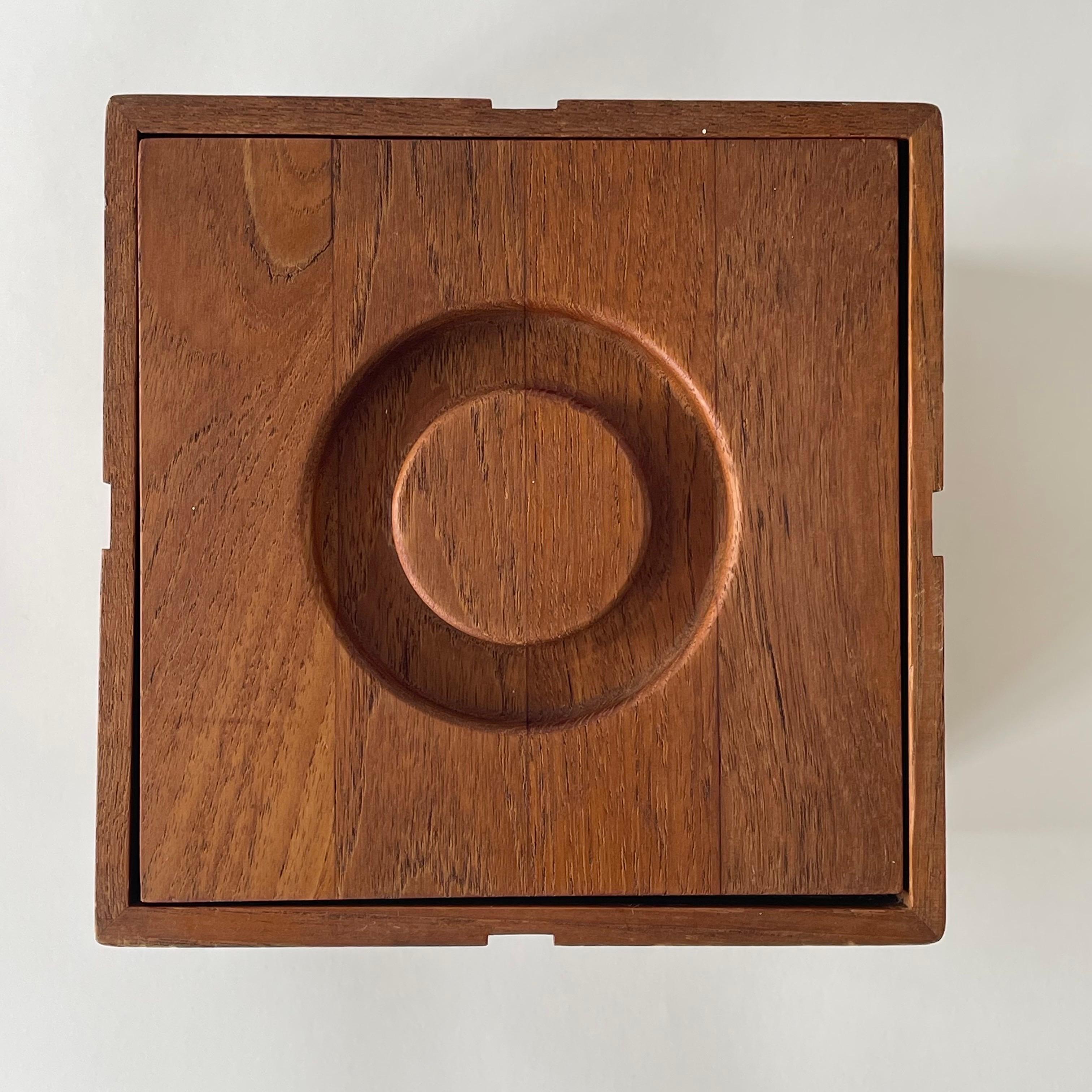 Cubitera de madera de teca Mid Century by Kalmar, Años 60 en venta 3