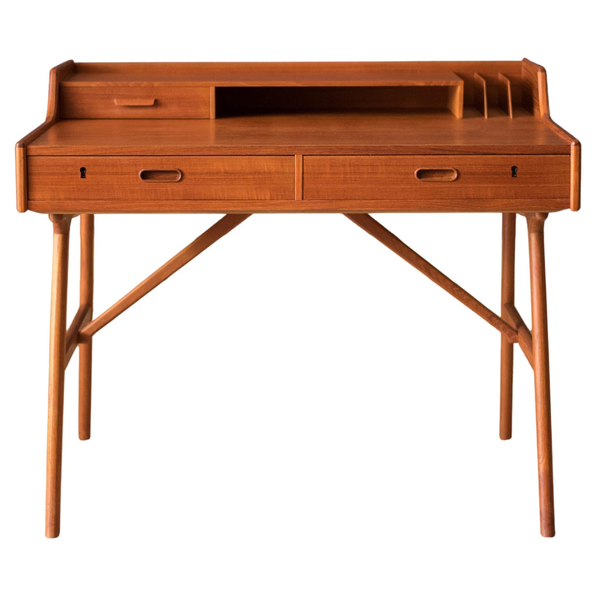 Mid Century Teak Writing Desk by Arne Wahl Iversen for Vinde Møbelfabrik