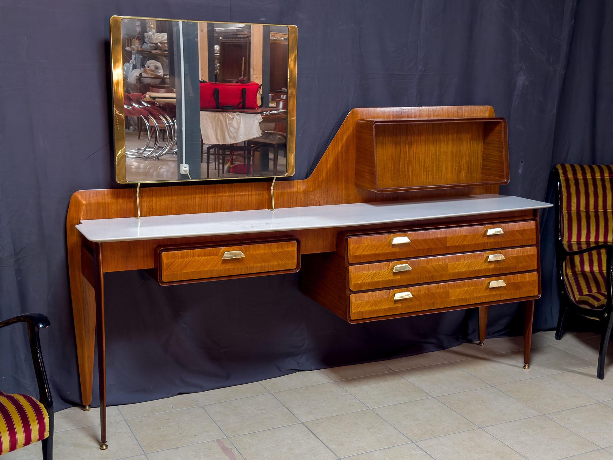 Mid-Century Teakwood Sideboard or Dresser by La Permanente Mobili Cantù, 1950s For Sale 8