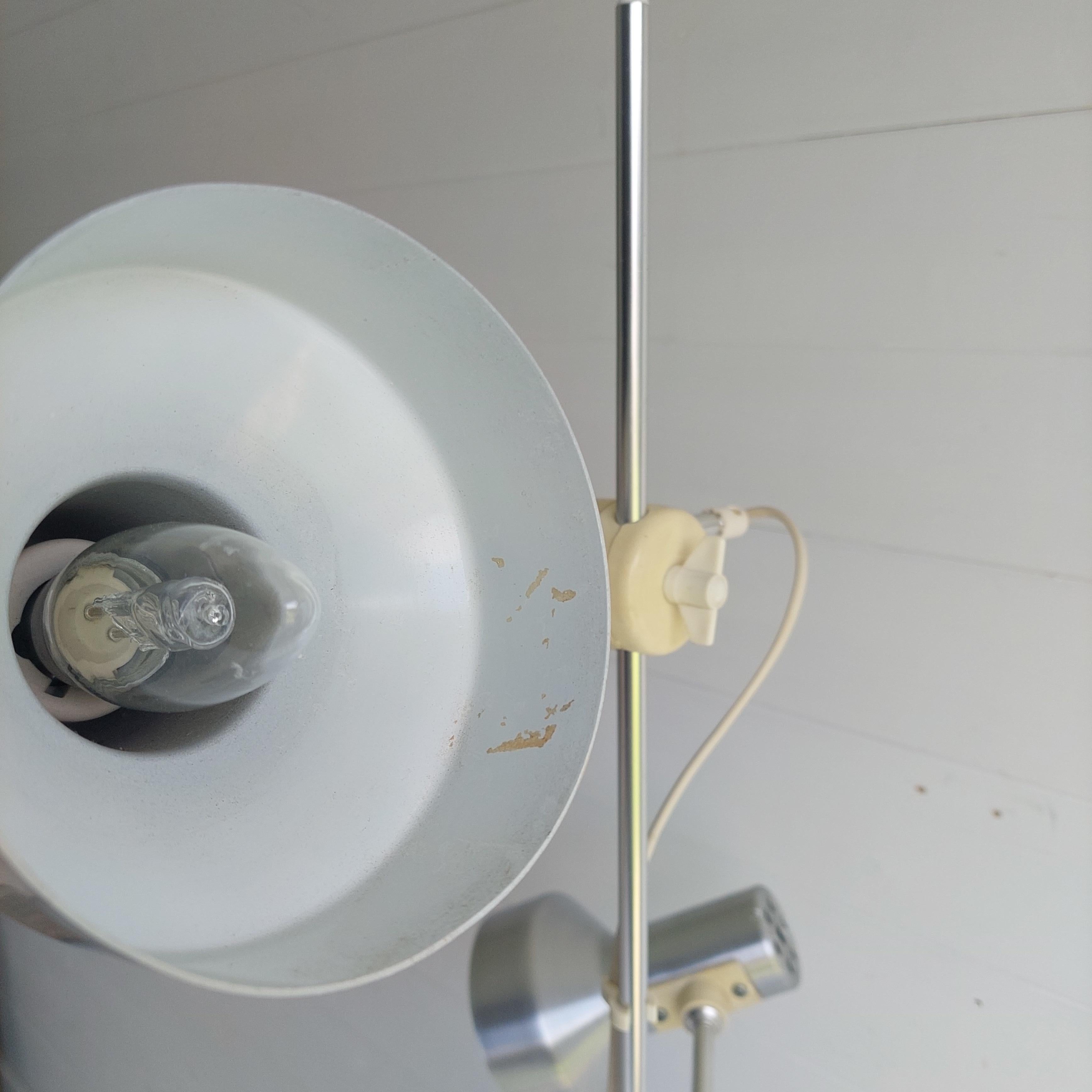 Mid century Terence Conran Floor lamp adjustable Maclamp for Habitat 1970s For Sale 7