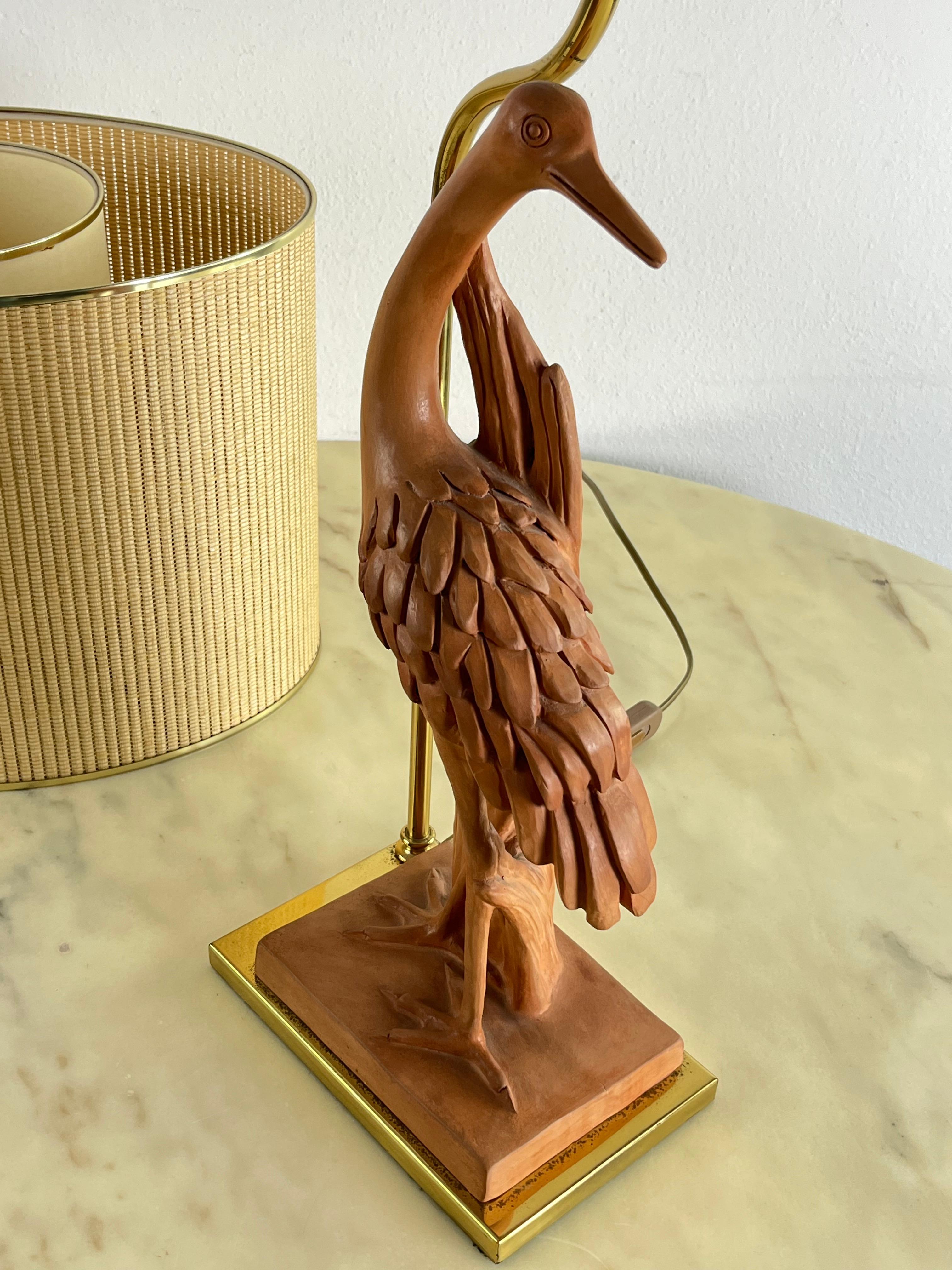 Lampe de table du milieu du siècle en terre cuite et laiton Design italien années 1960 en vente 1