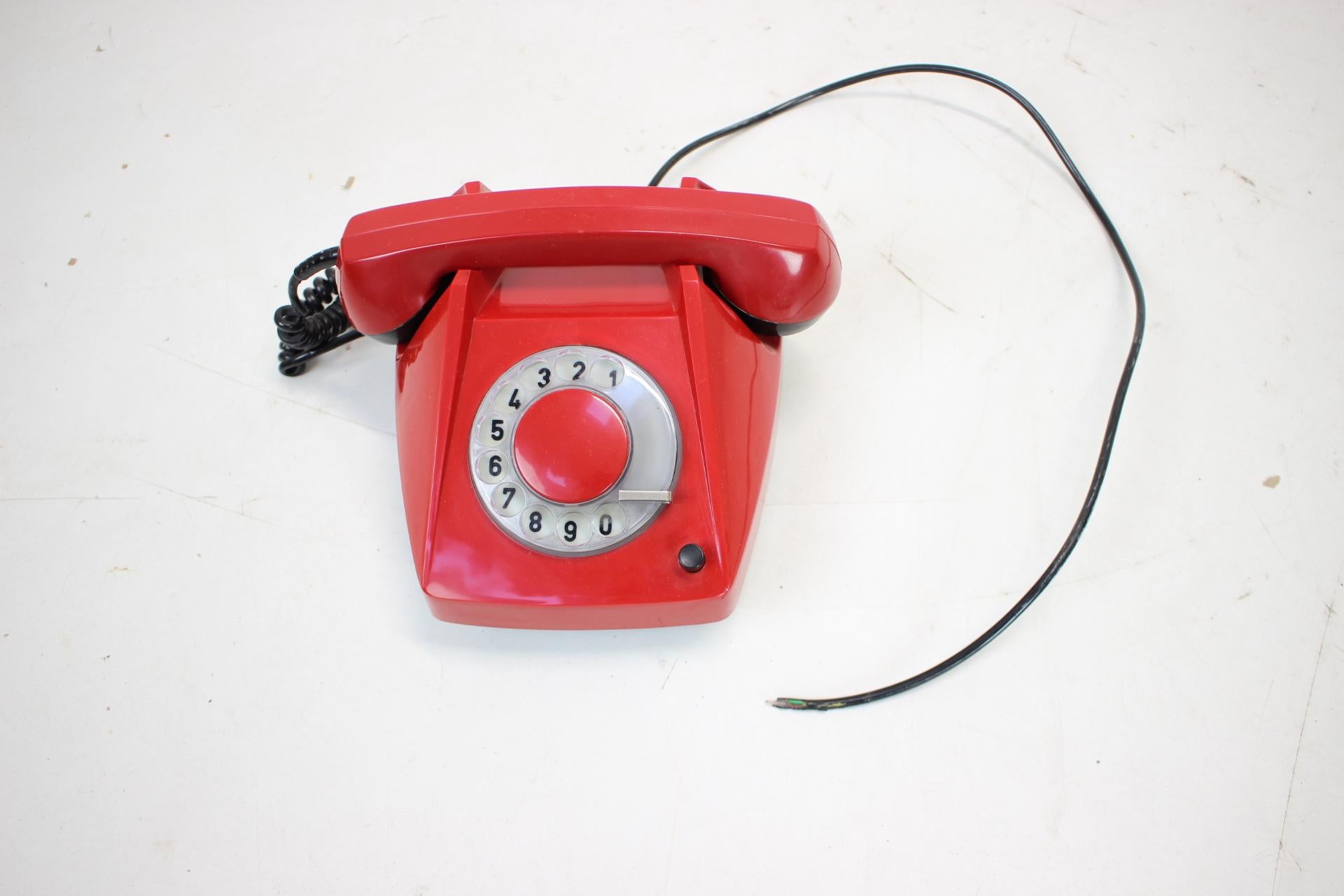 Tesla Design- Telefon aus der Mitte des Jahrhunderts, Tschechoslowakei, 1983. im Angebot 4