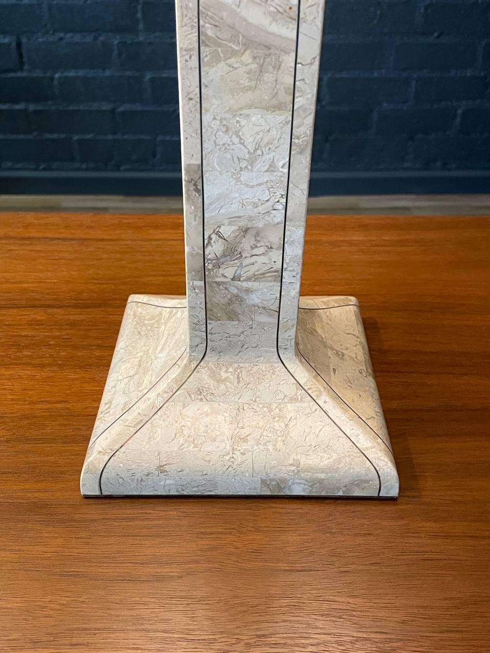 Lámparas de mesa de piedra teselada de mediados de siglo Coastal Modern en venta 3