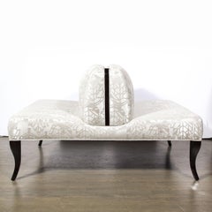 W.HUNTT du milieu du siècle avec pieds cabriole en noyer ébonisé et tissu Holly HUNT