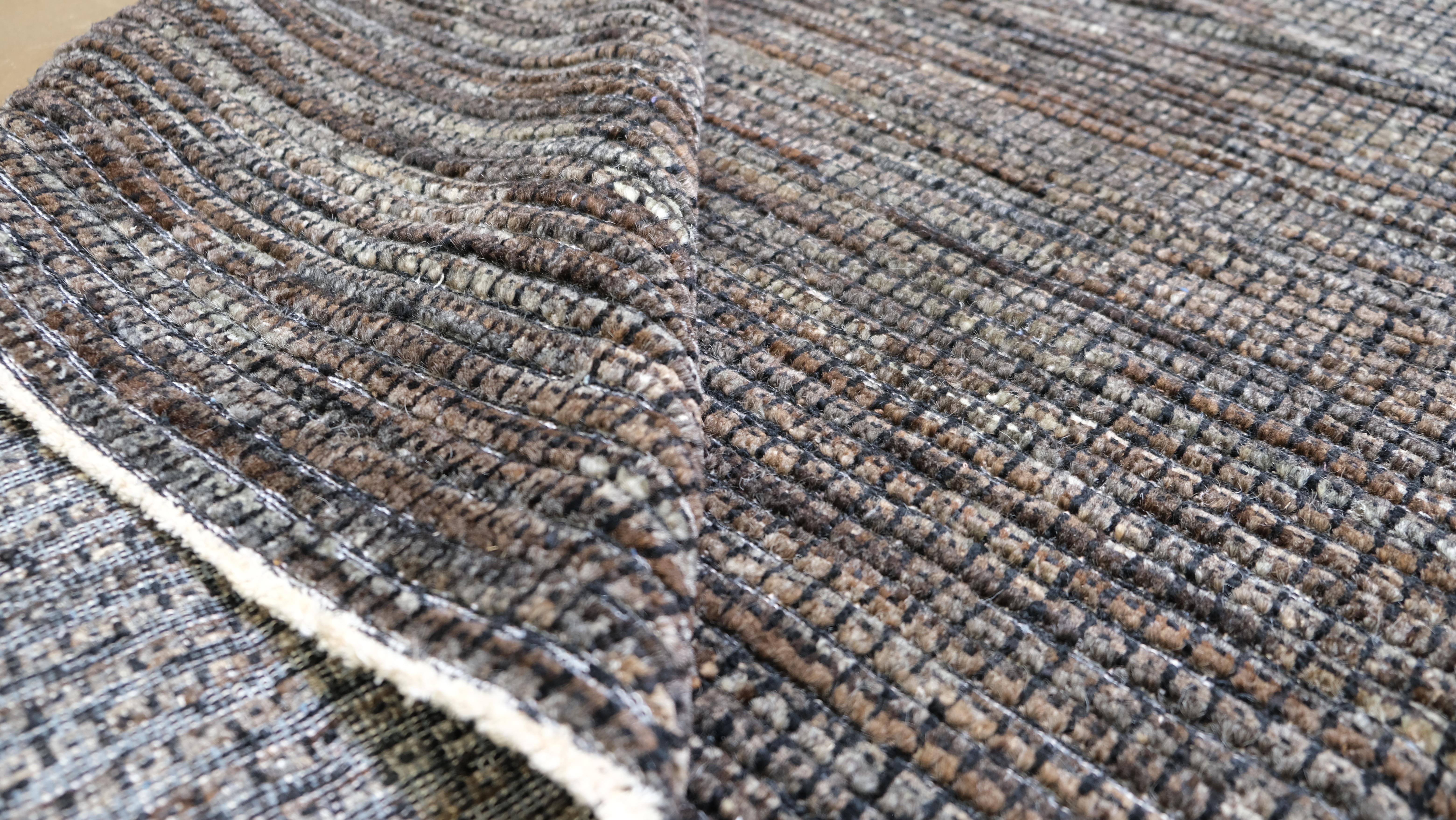 Mid-Century Textured Charcoal Brown Wool Rug 9'8''x13'9'' For Sale 1