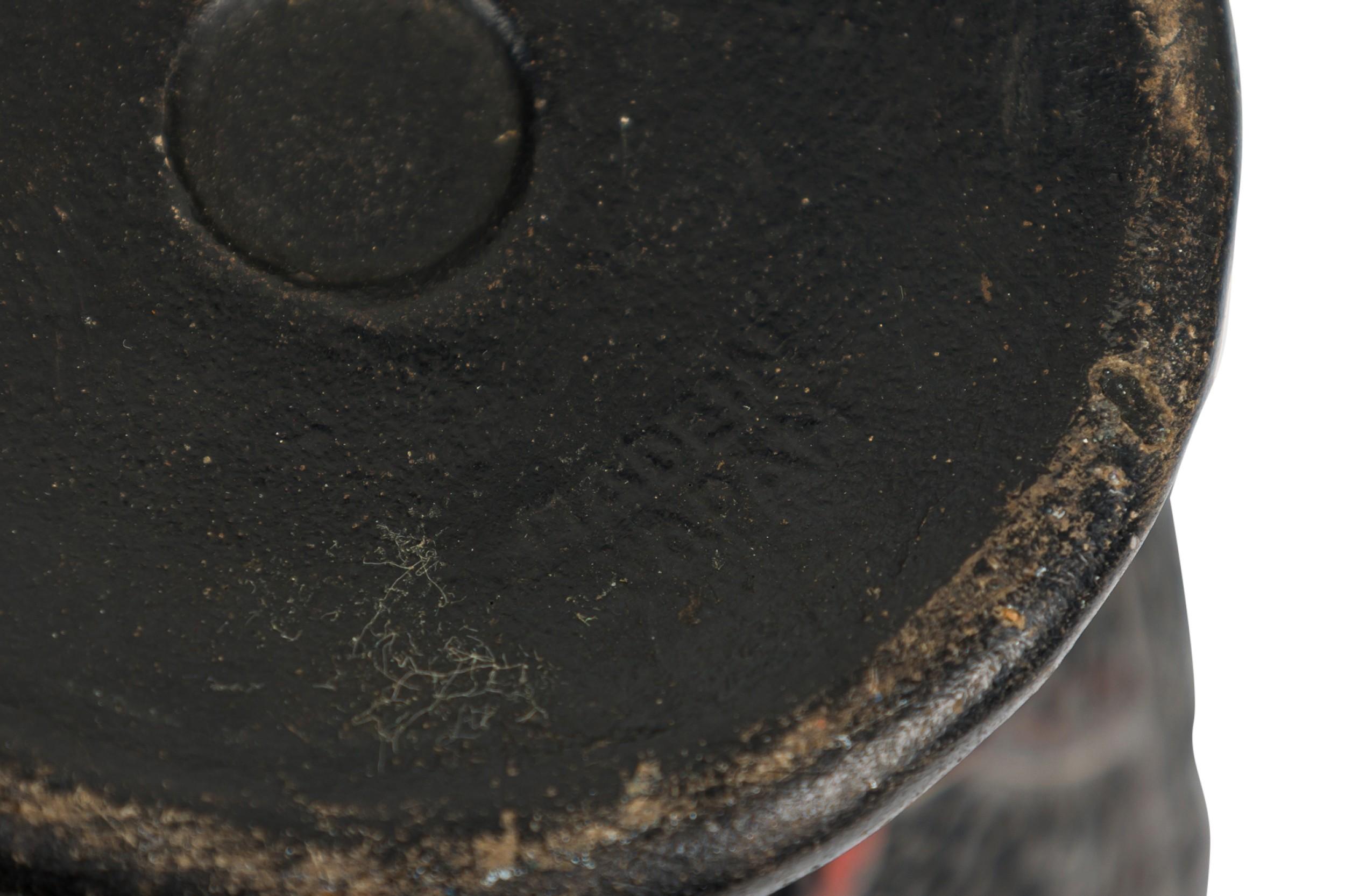 Mid-Century Textured Urn of aBird Sitting On A Branch For Sale 2