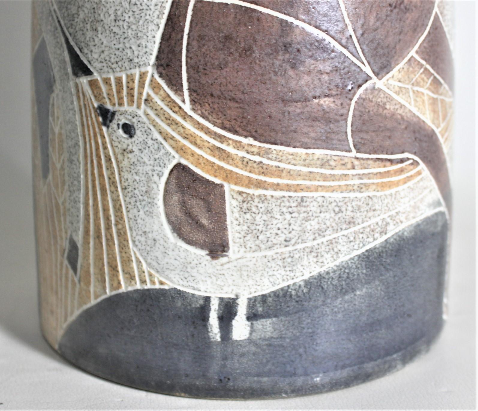 Midcentury Theo & Susan Harlander Brooklin Pottery Large Sgraffito Vase For Sale 3