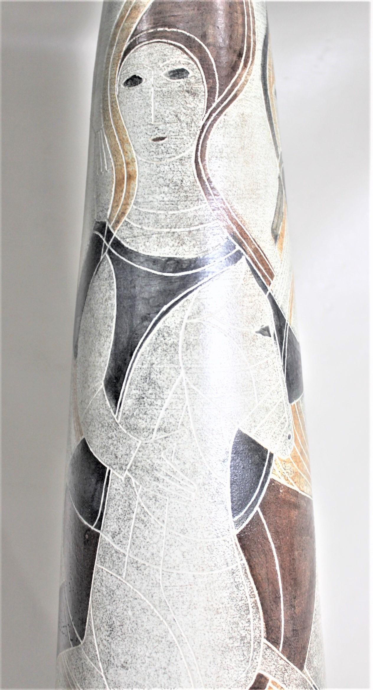 Grand vase sgraffite en poterie Brooklin de Theo & Susan Harlander du milieu du siècle dernier en vente 1