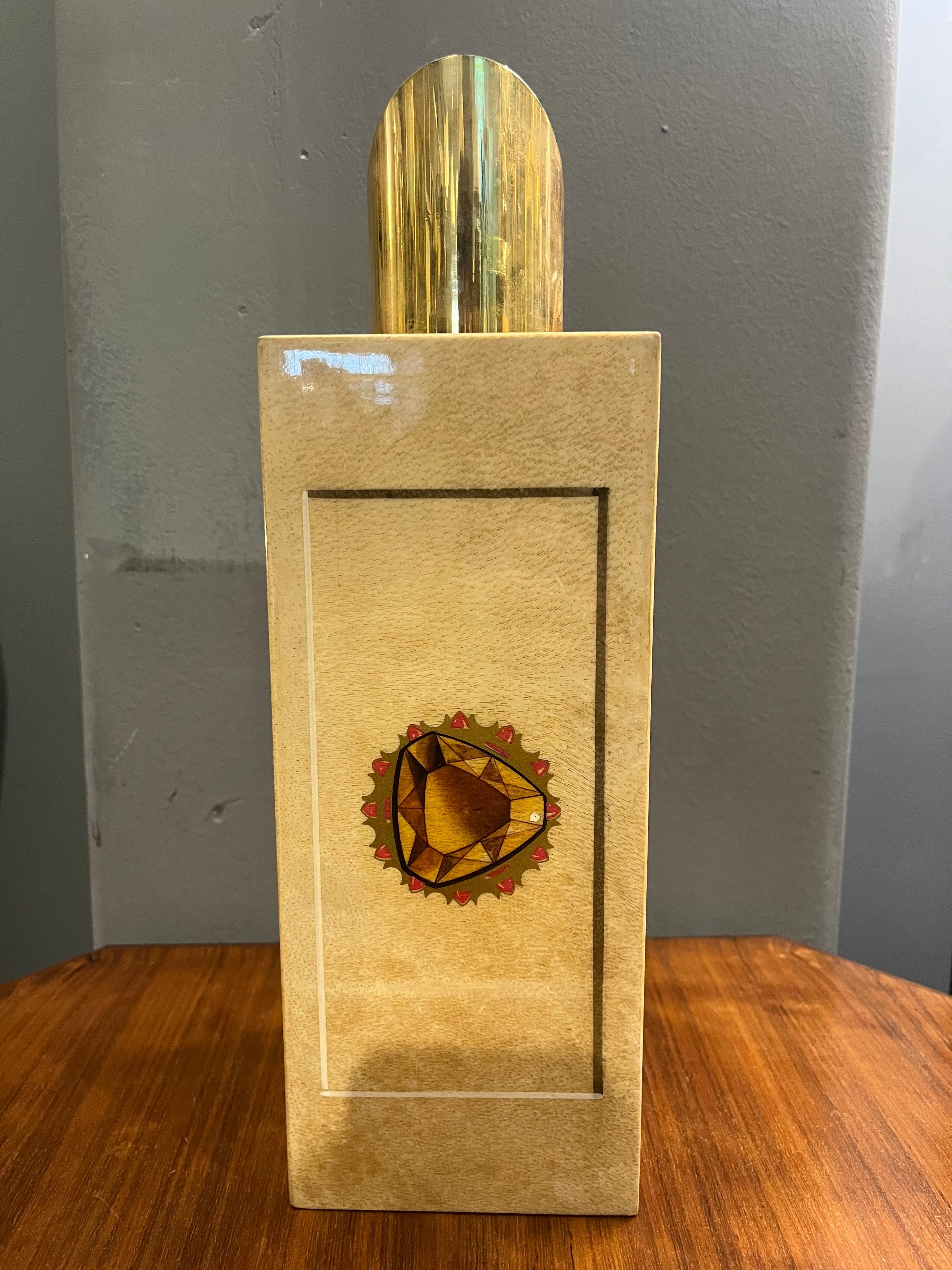 Mid-century thermal flask in brass and goatskin by Aldo Tura In condizioni buone in vendita a Catania, IT