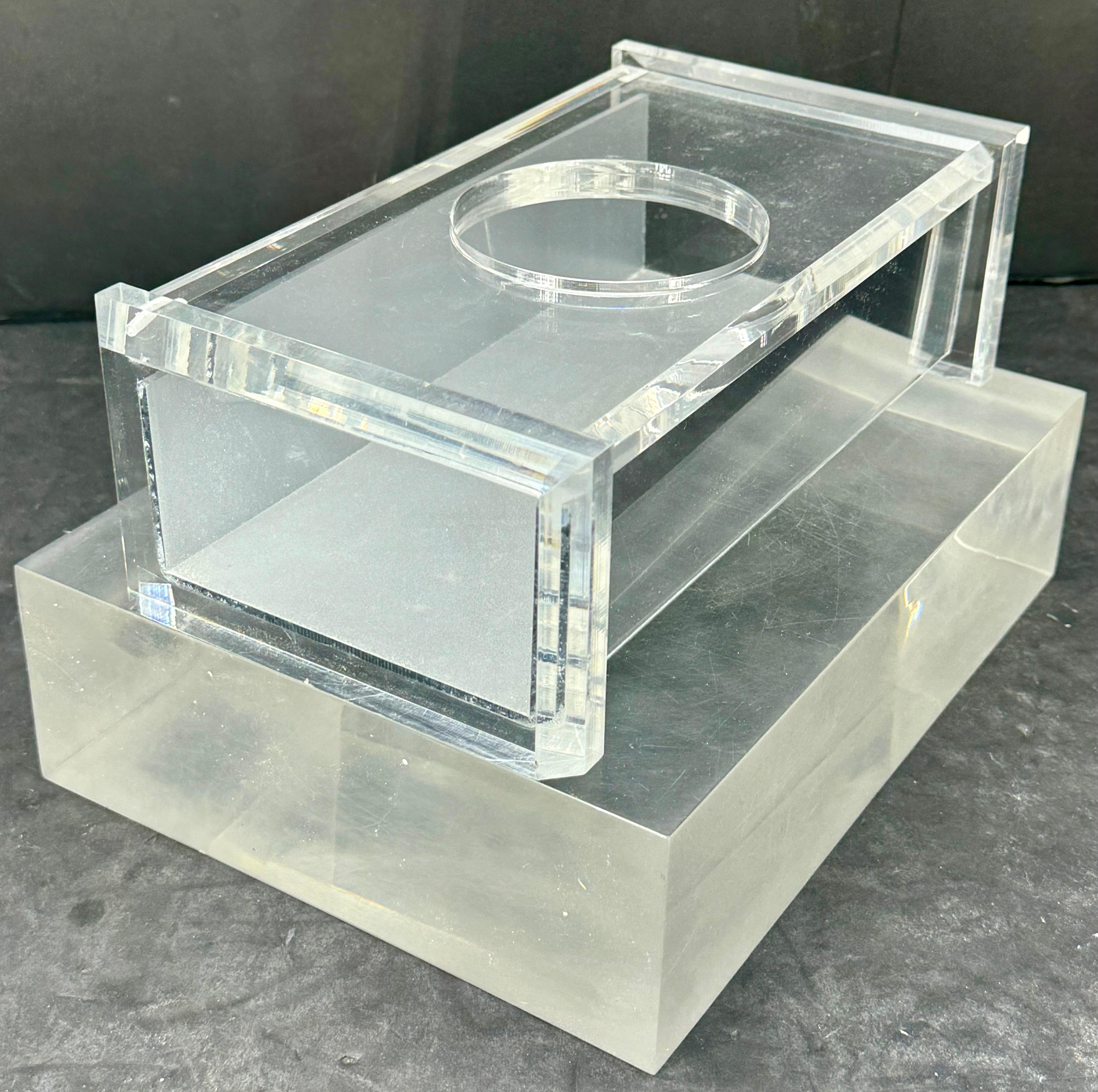 Mid-Century Thick Lucite Mirrorred Tissue Box Holder In Good Condition For Sale In Haddonfield, NJ
