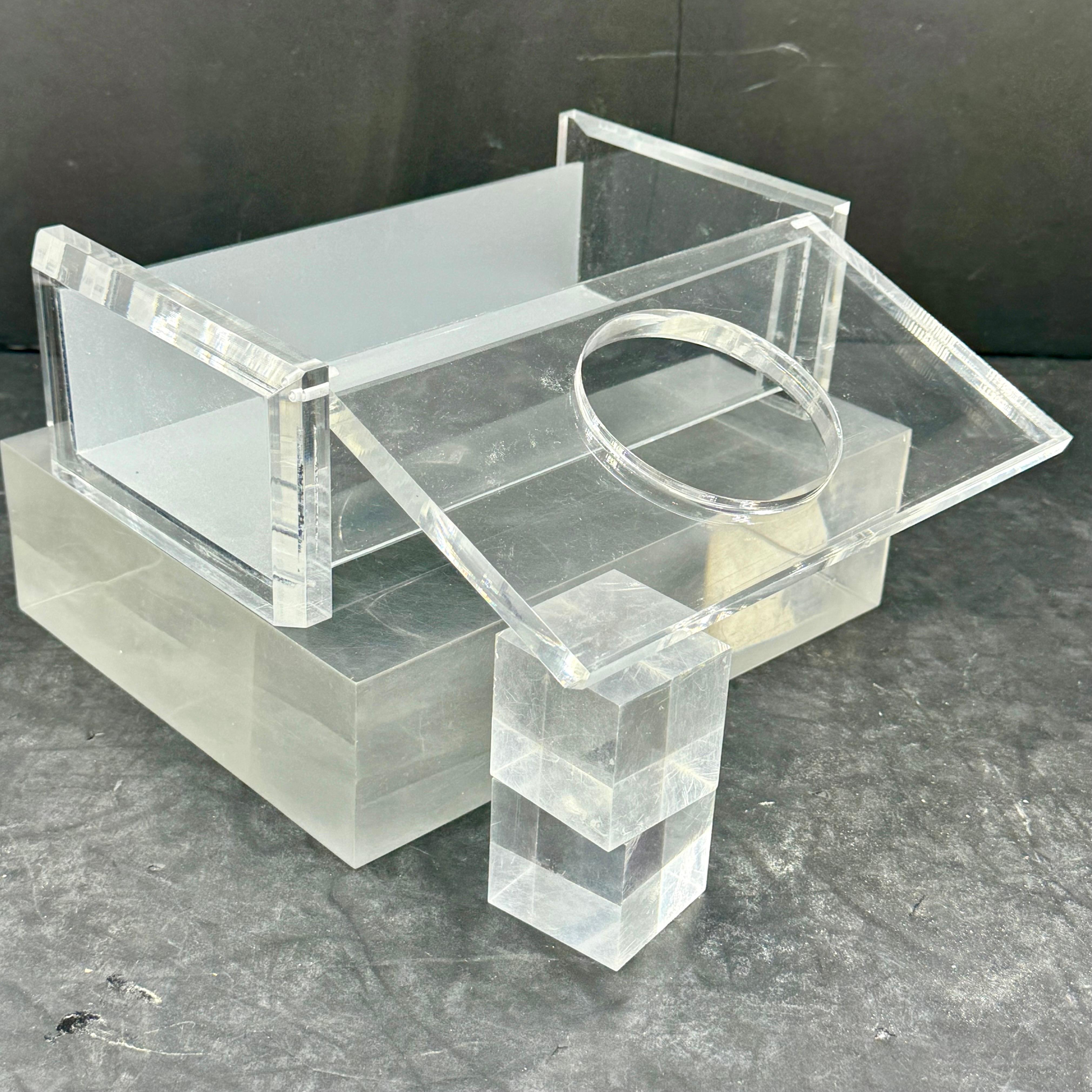 Mid-Century Thick Lucite Mirrorred Tissue Box Holder For Sale 1