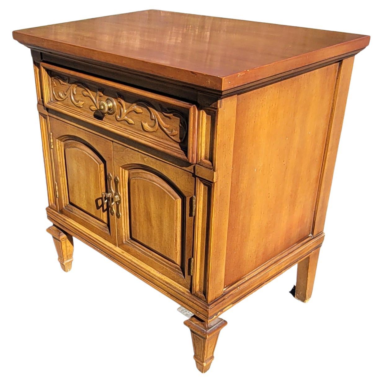 thomasville nightstands for sale