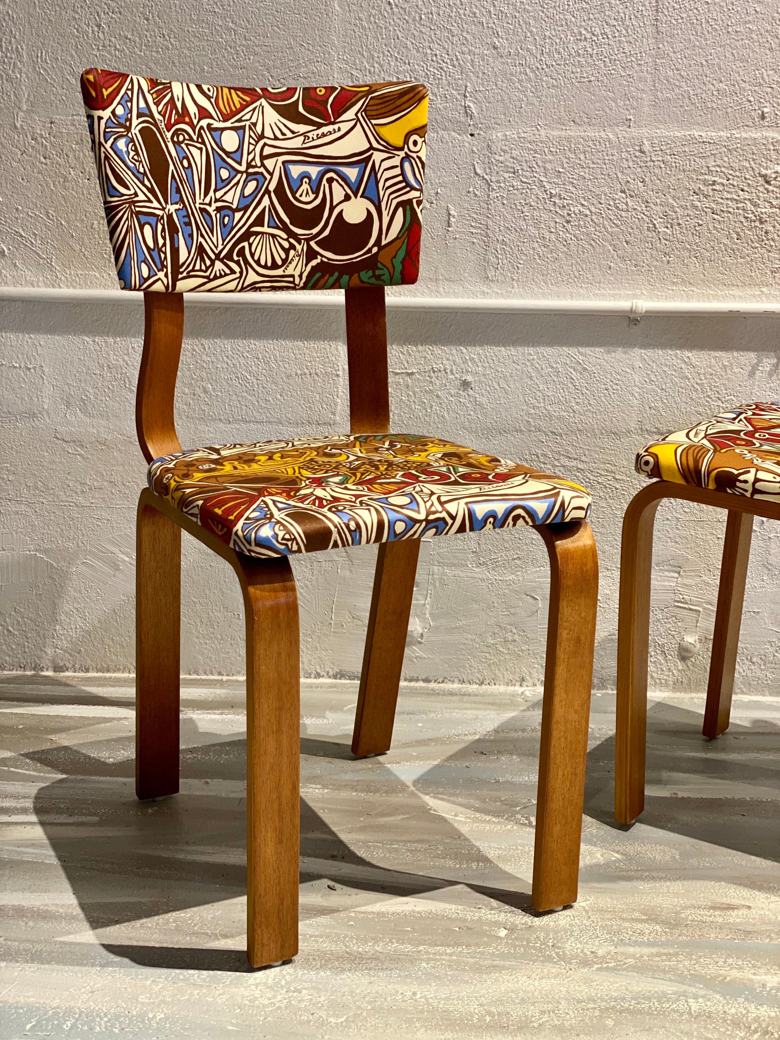 Midcentury Thonet Bentwood Side Chairs with Pablo Picasso LTD Edition Fabric For Sale 7