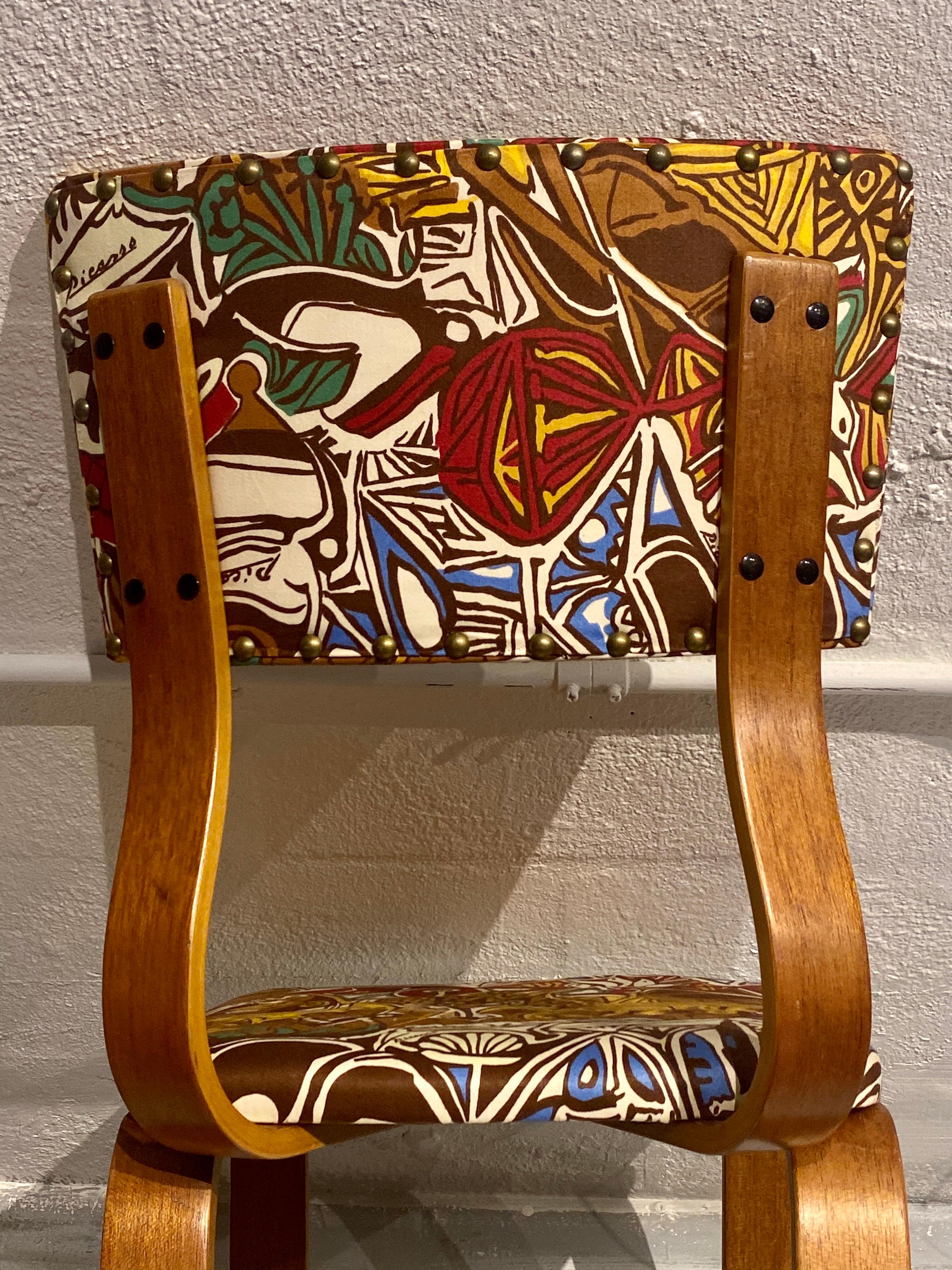 Midcentury Thonet Bentwood Side Chairs with Pablo Picasso LTD Edition Fabric For Sale 3