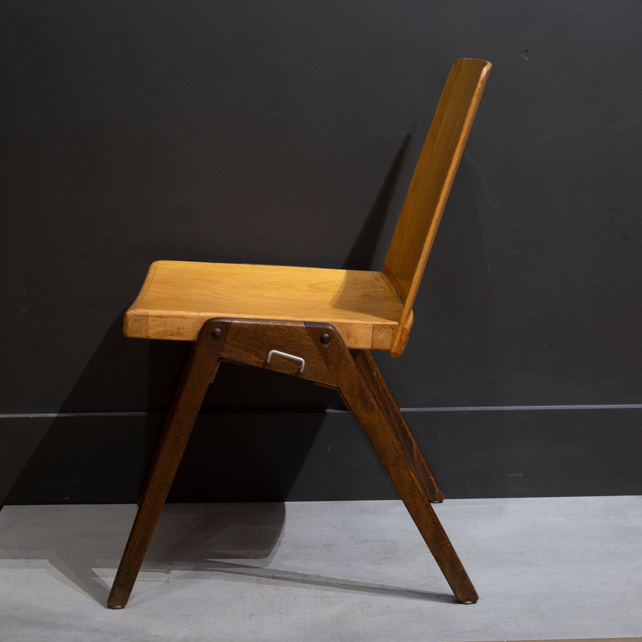 Mid-Century Thonet Bicolored Stackable Schoolhouse Auditorium Chairs, C. 1950 1