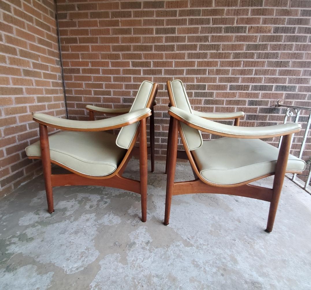 Paire de fauteuils danois en bois courbé Thonet du milieu du siècle dernier en vente 5