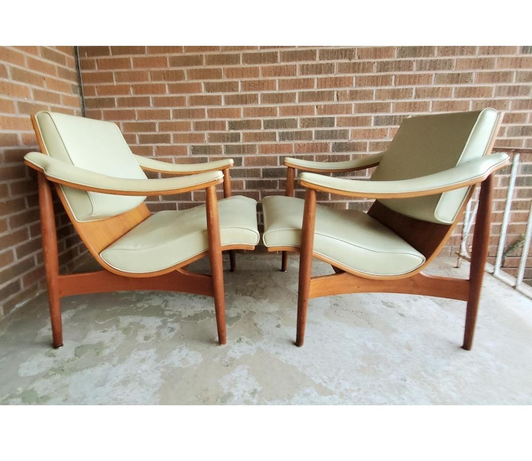 Paire de fauteuils danois en bois courbé Thonet du milieu du siècle dernier en vente 6