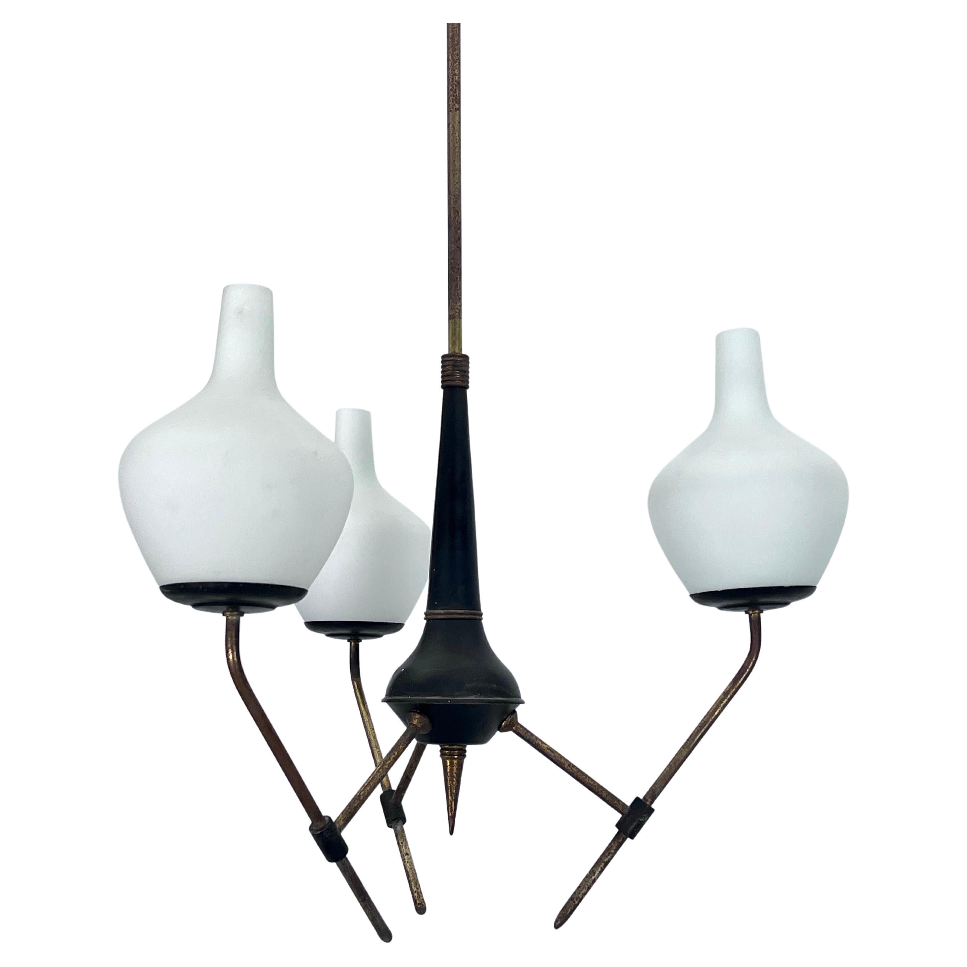 Mid-Century three arms chandelier in Stilnovo manner. Italy 1950s For Sale