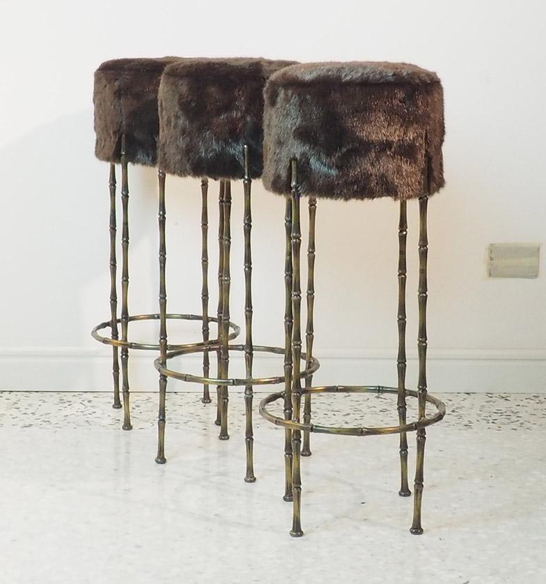 Mid Century Three Brass Stools with Faux Fur by Maison Jansen, France, 1970s In Good Condition In Milano, IT