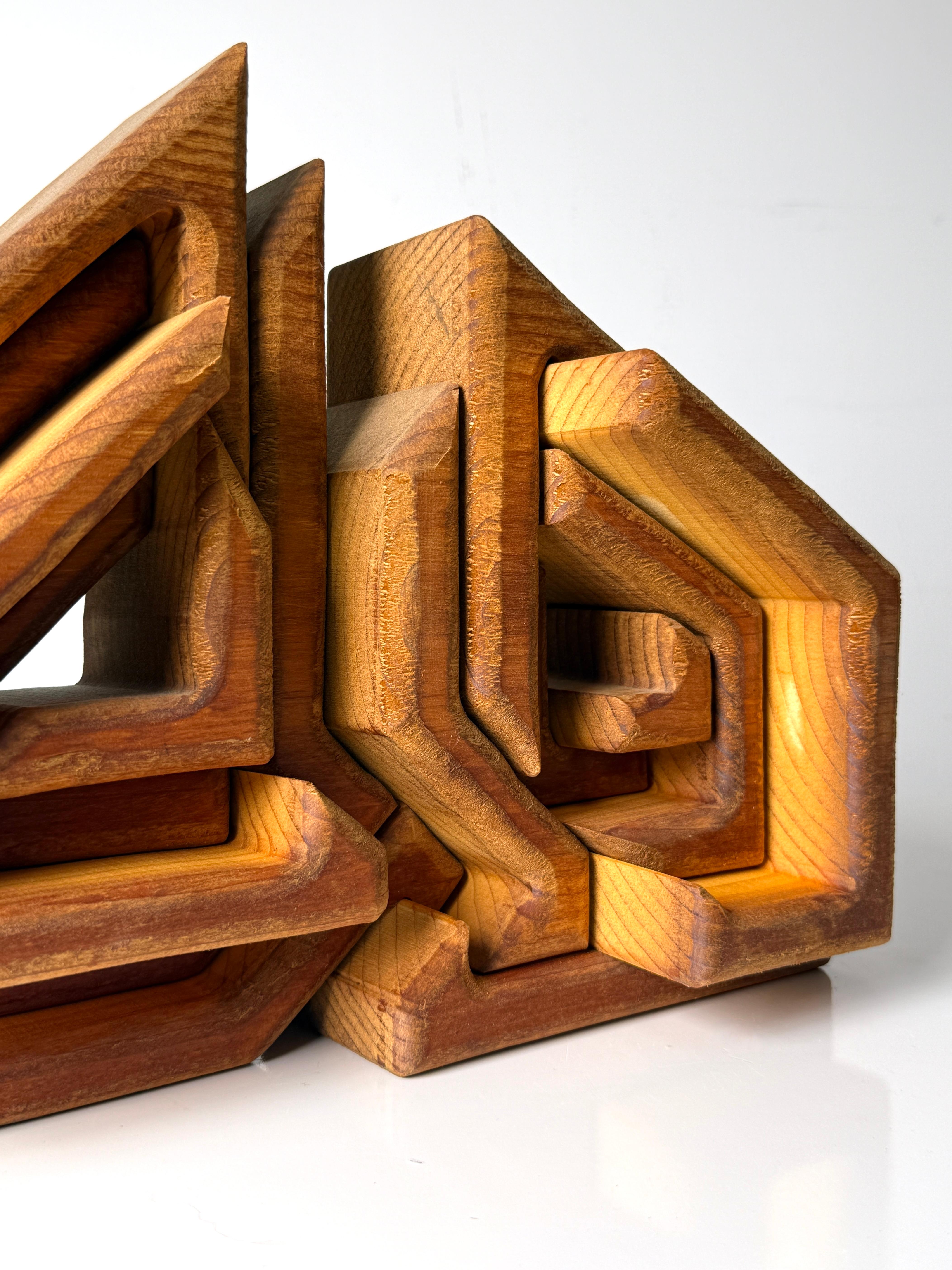 Mid Century Dreidimensionale Geometrische Holzpuzzle Skulptur Künstler signiert 1979 im Angebot 2