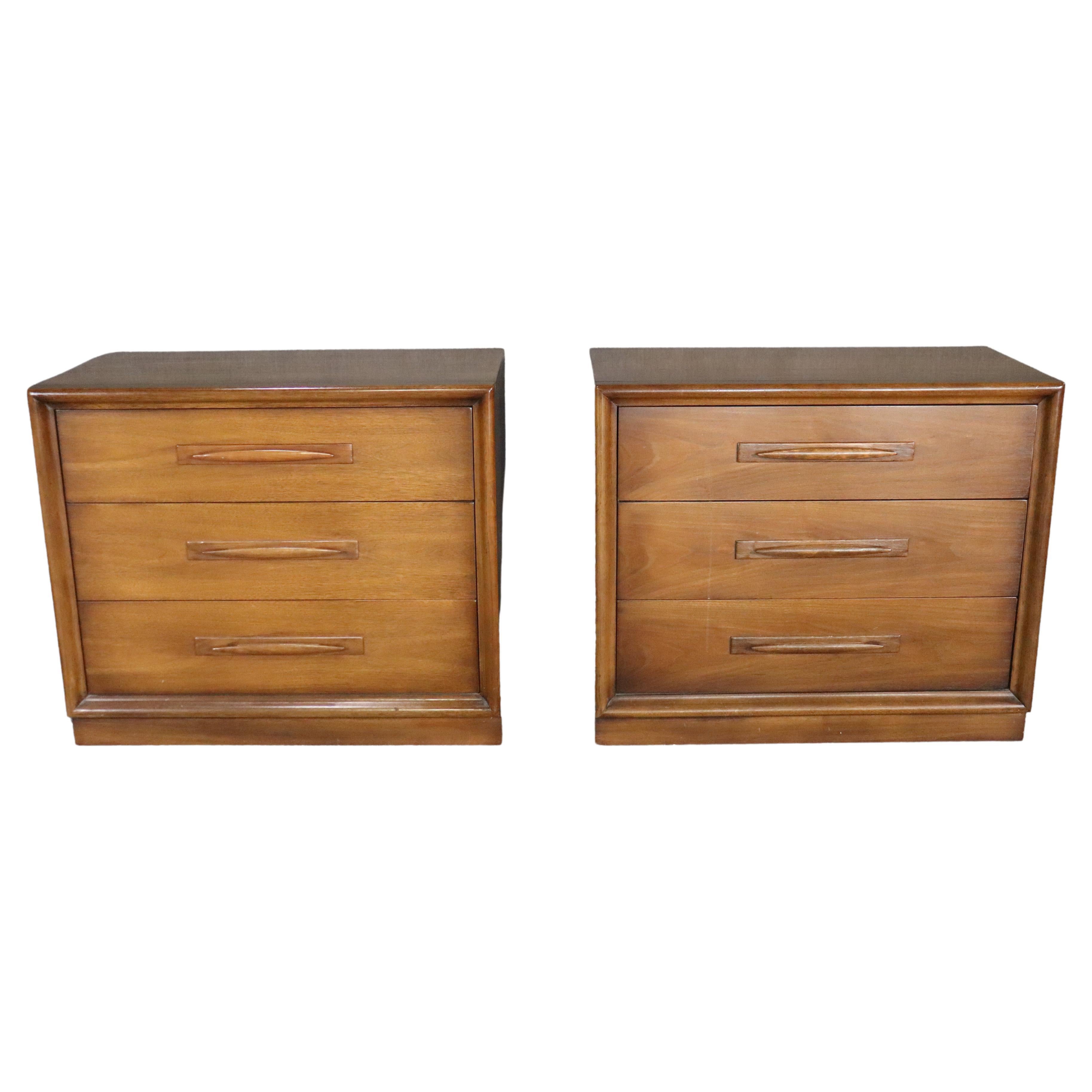 Vintage Broyhill Emphasis Chests of Drawers For Sale