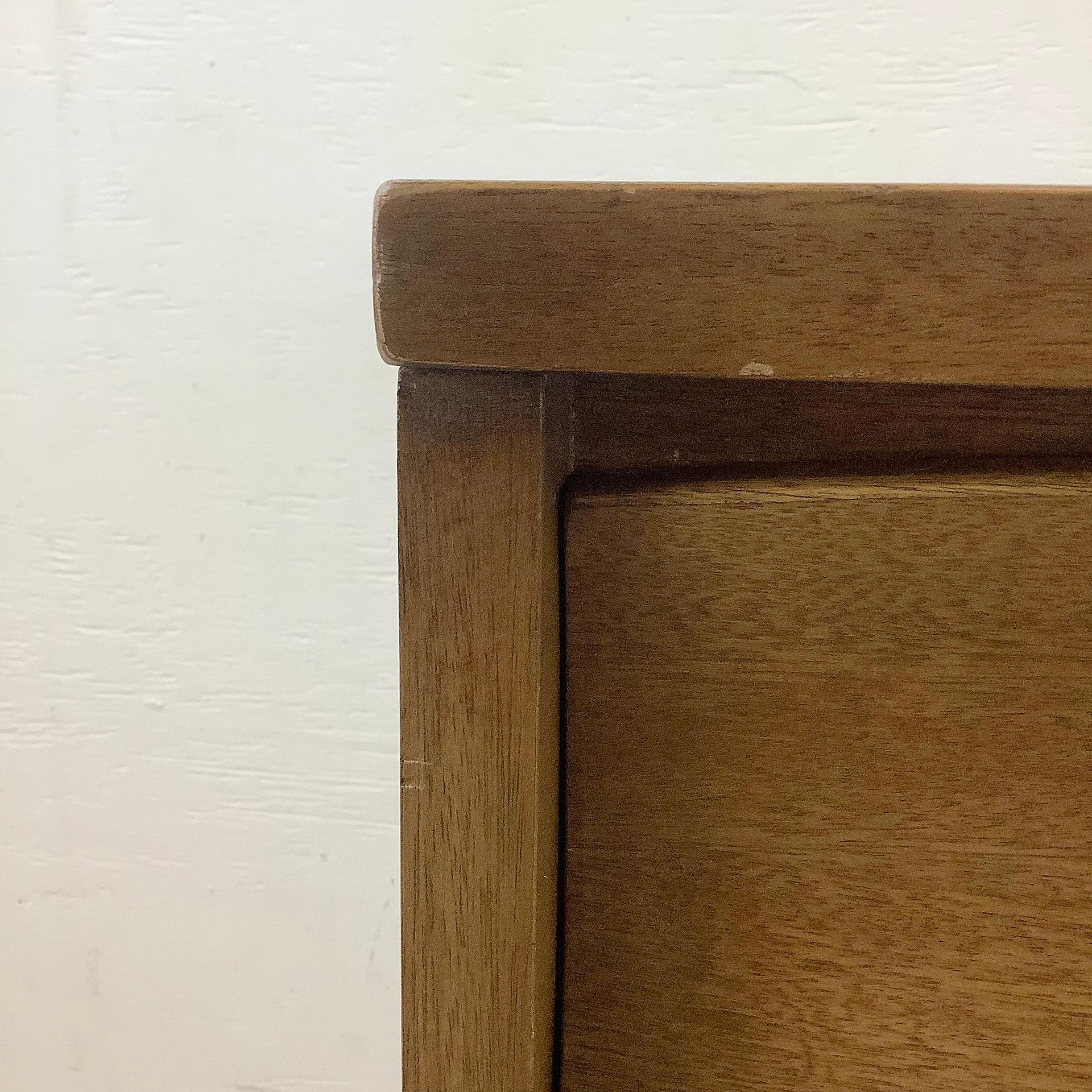 Mid-Century Three Drawer Concave Front Dresser 5