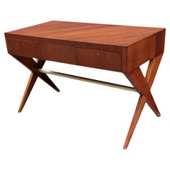 Table à écrire à trois tiroirs du milieu du siècle dernier