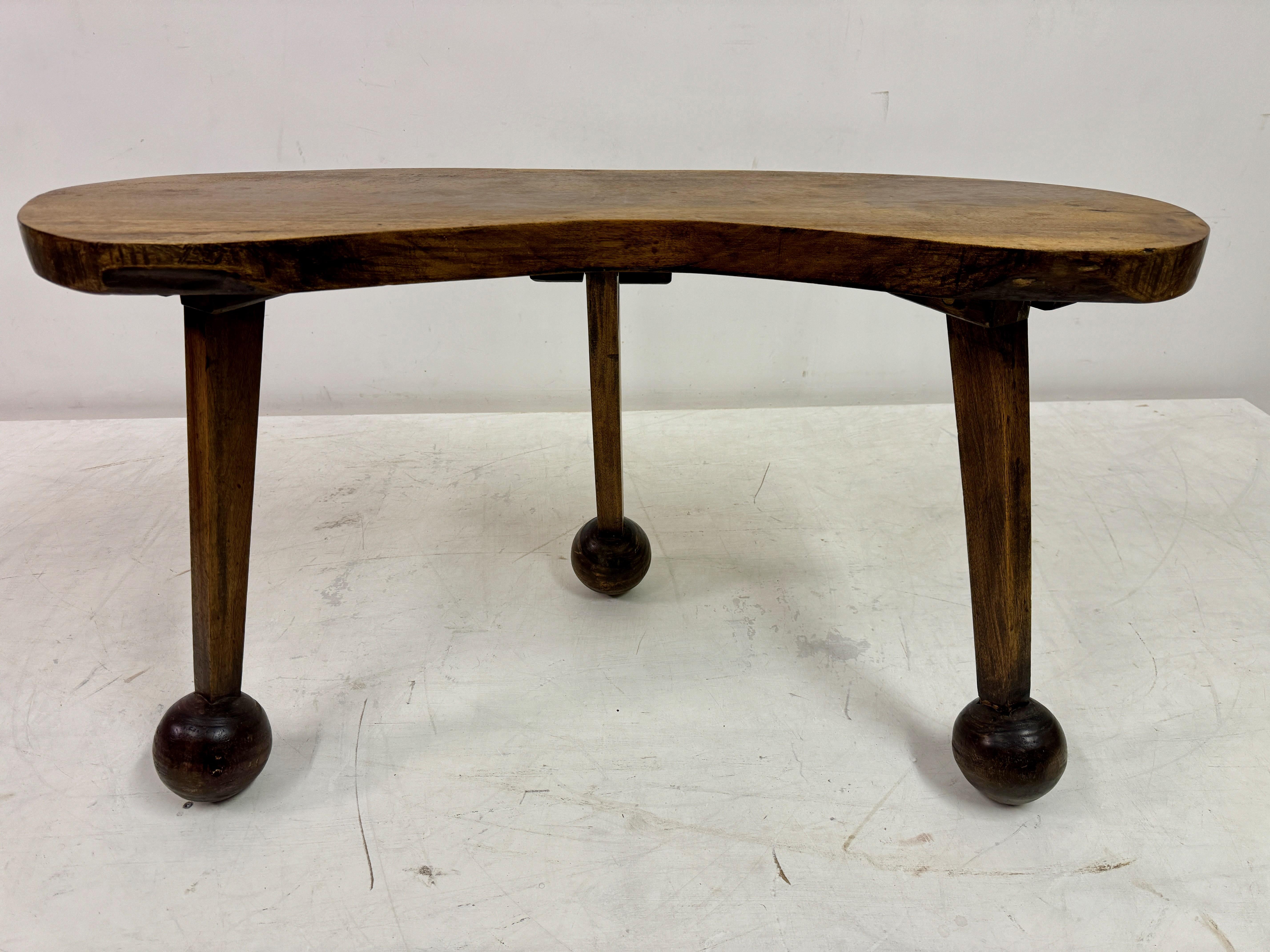 Mid Century Three Legged Coffee Table or Bench In Good Condition For Sale In London, London