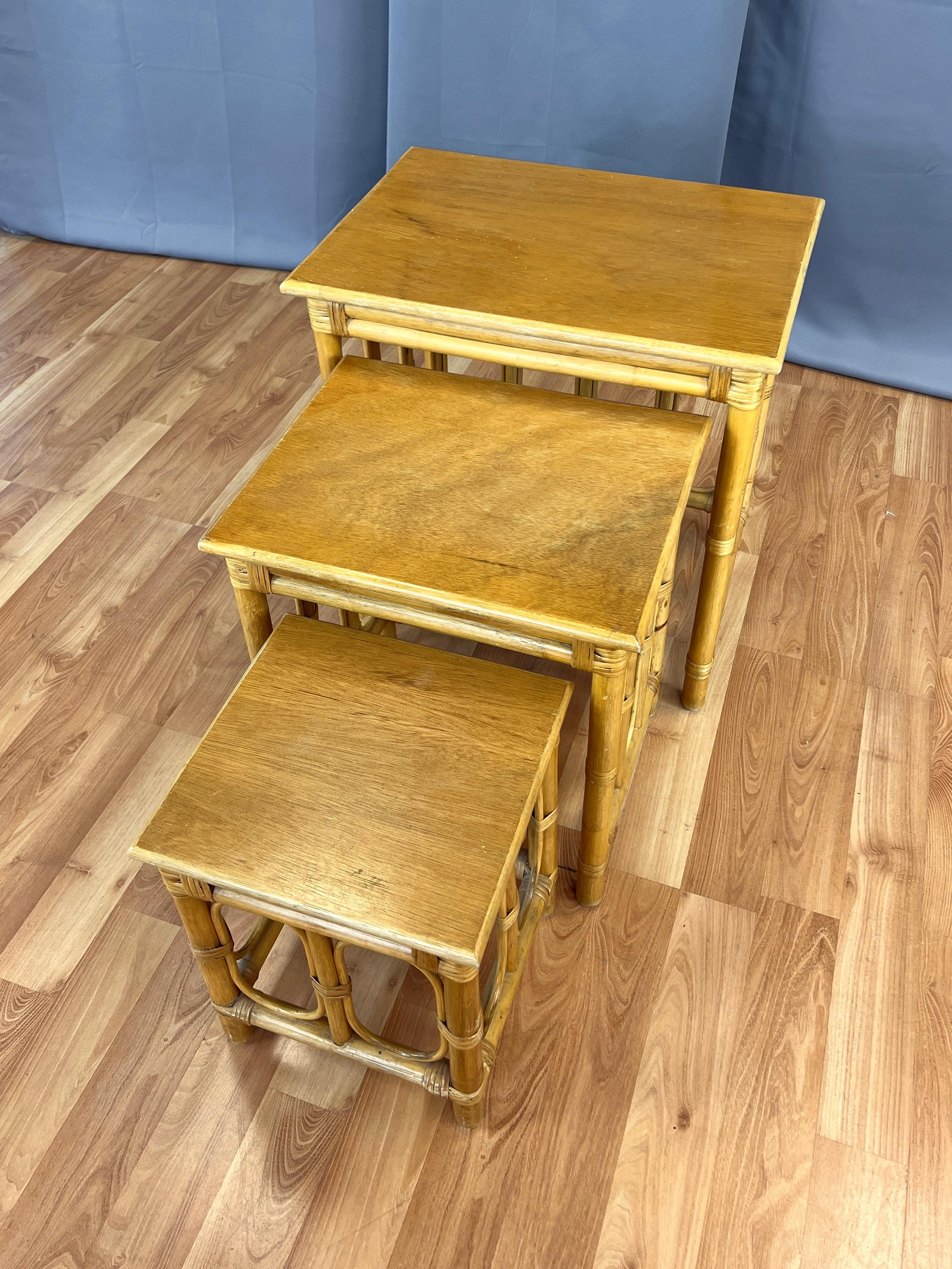 Mid-Century Three-Piece Rattan Nesting Table Set, 1950s en vente 6