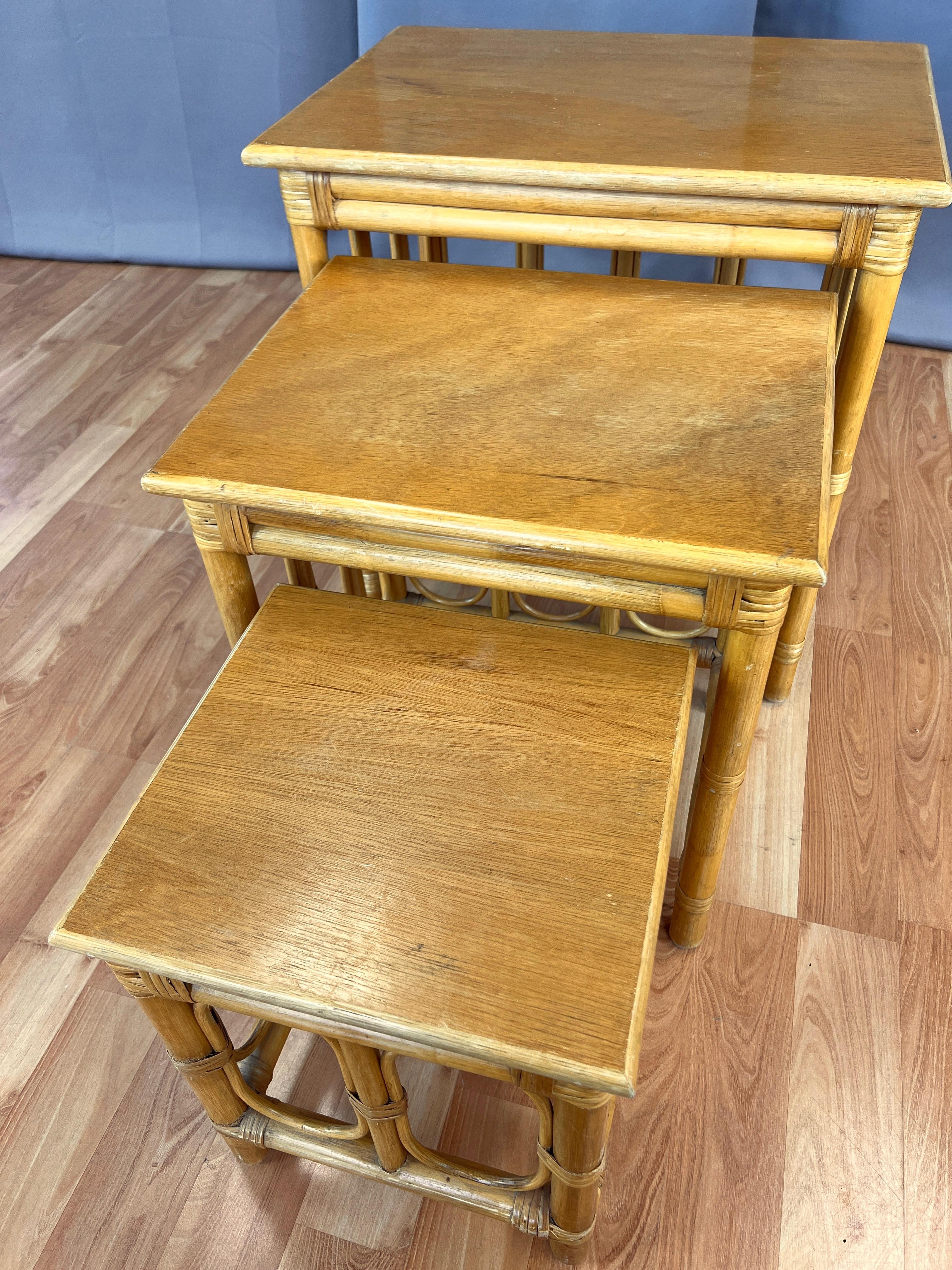 Mid-Century Three-Piece Rattan Nesting Table Set, 1950s en vente 7