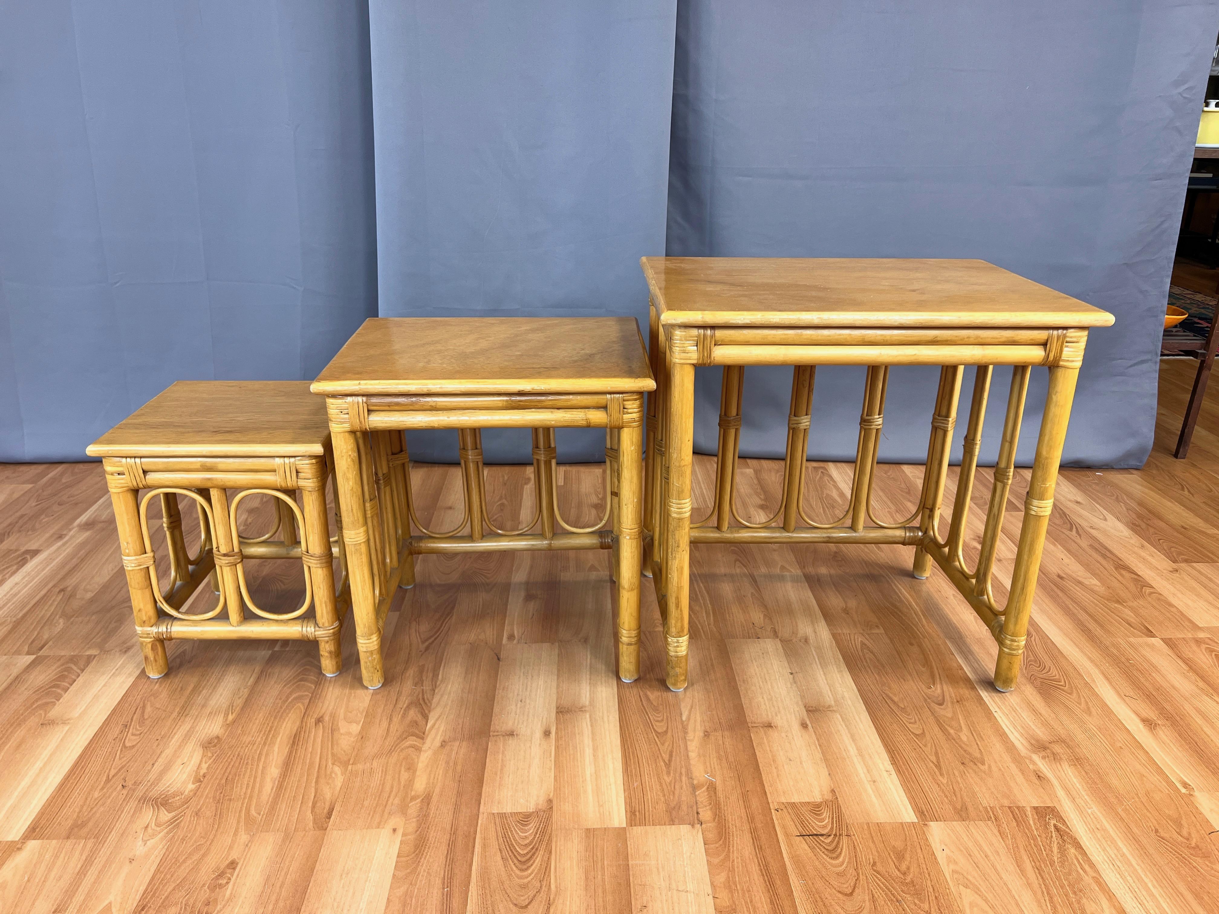 Mid-Century Three-Piece Rattan Nesting Table Set, 1950s en vente 1