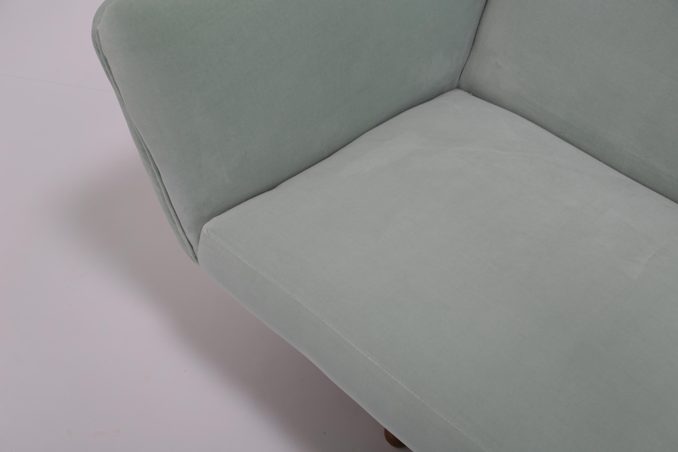 Sofá de tres plazas de mediados de siglo Modelo ML-140 de Illum Wikkelsø para Laursen, década de 1960. en venta 2
