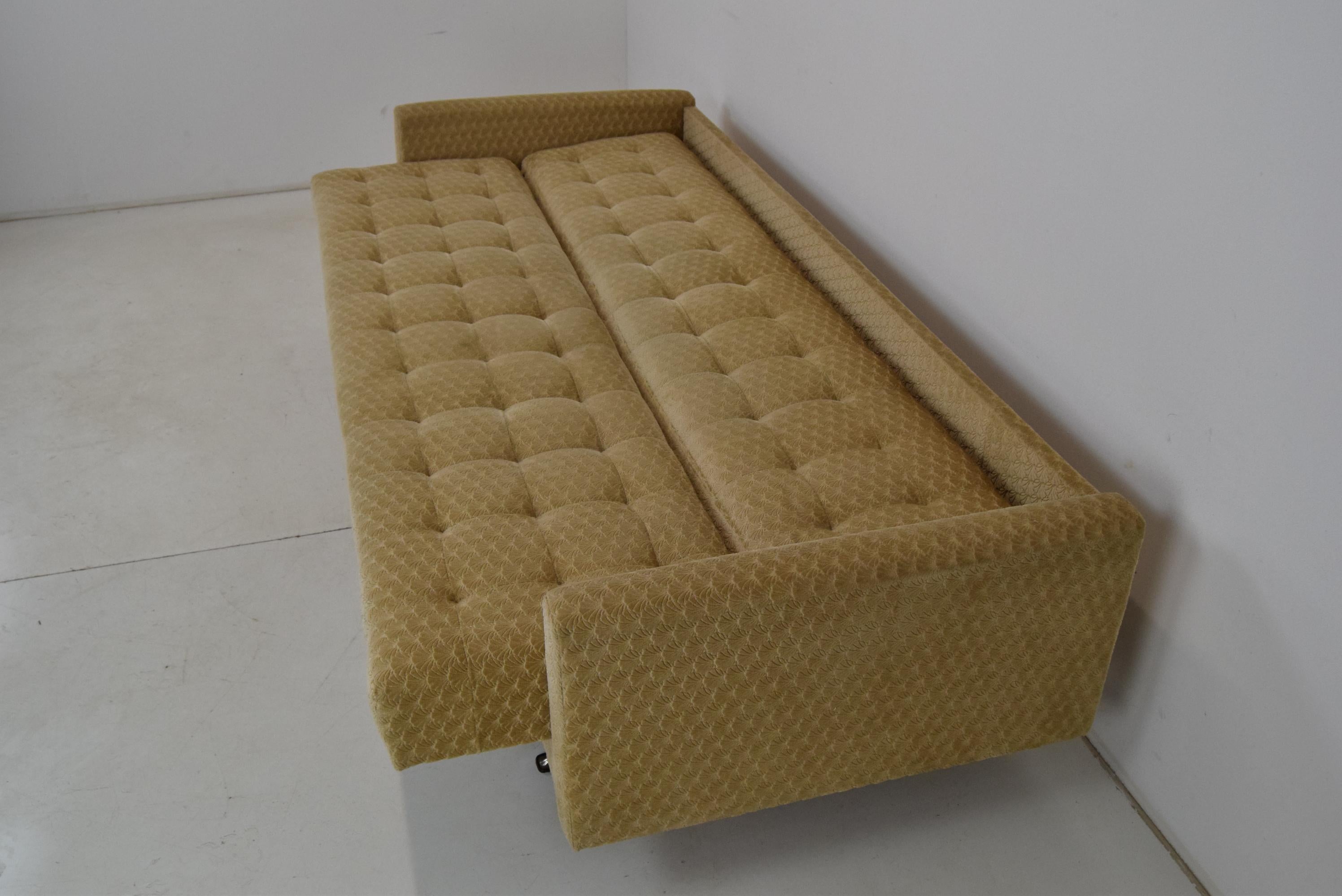 Mid-Century Three Seat Sofa or Daybed, 1970s 5