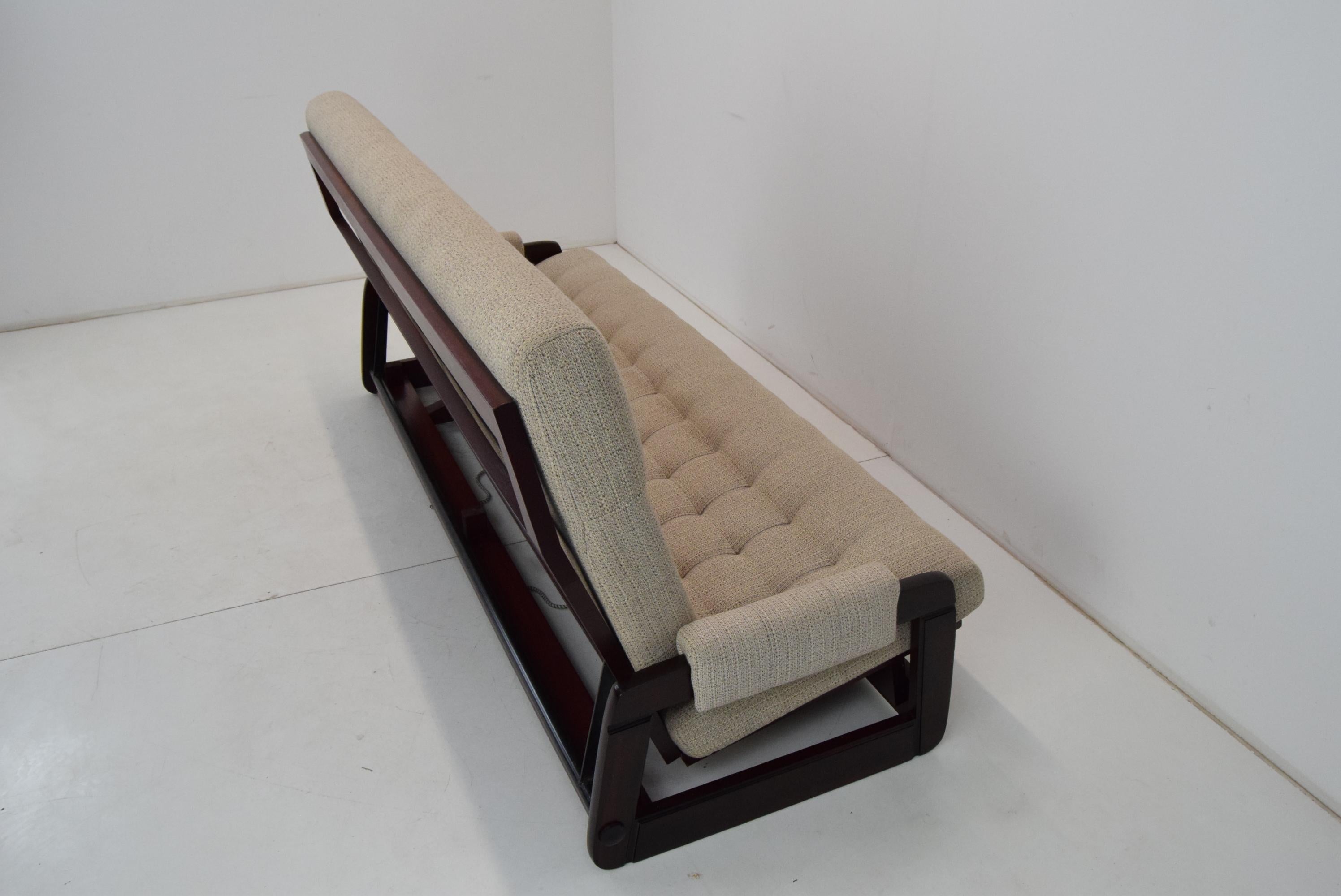 Mid-Century Three Seat Sofa or Daybed, 1980's For Sale 6