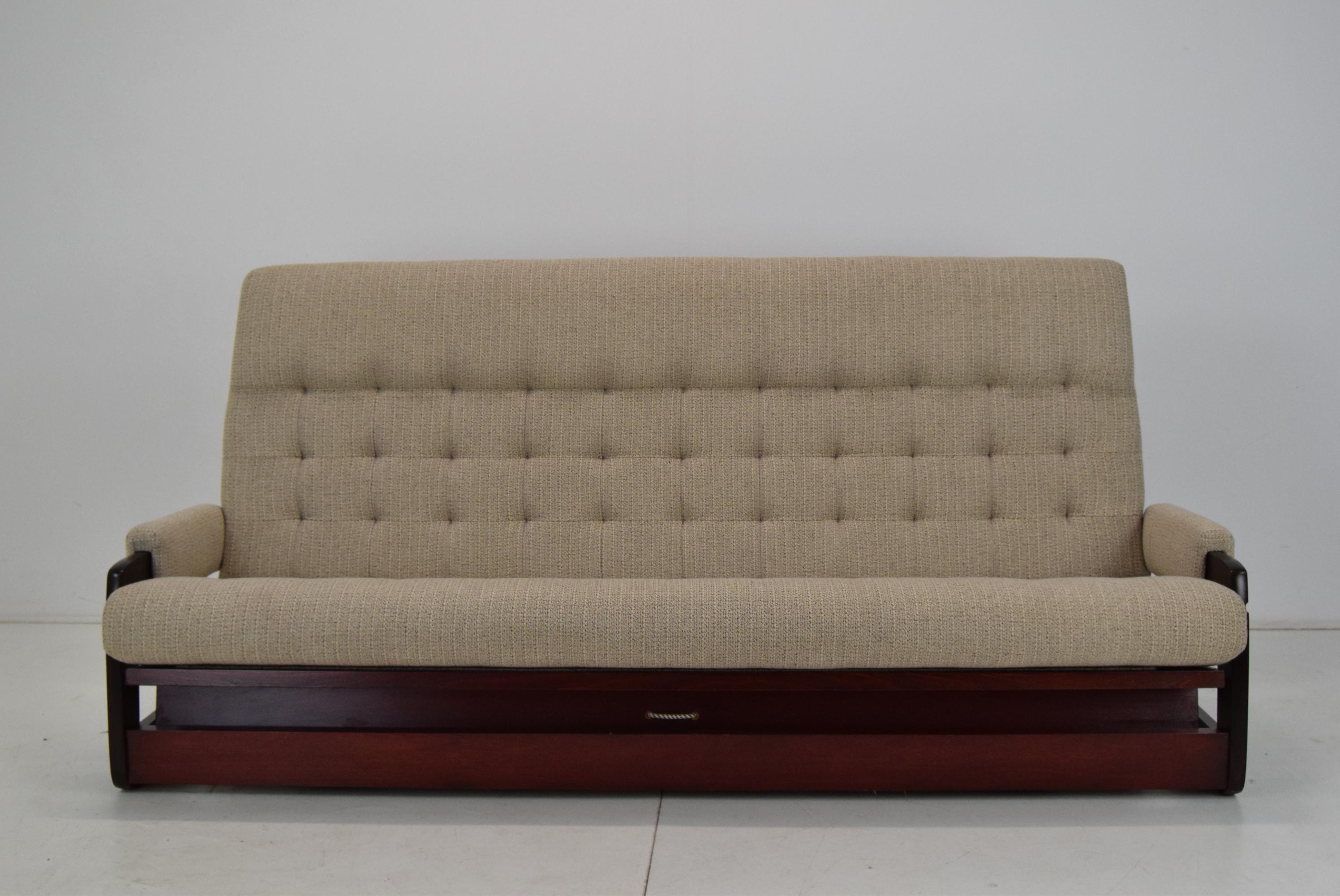 Mid-Century Modern Canapé ou lit de repos trois places, années 1980 en vente