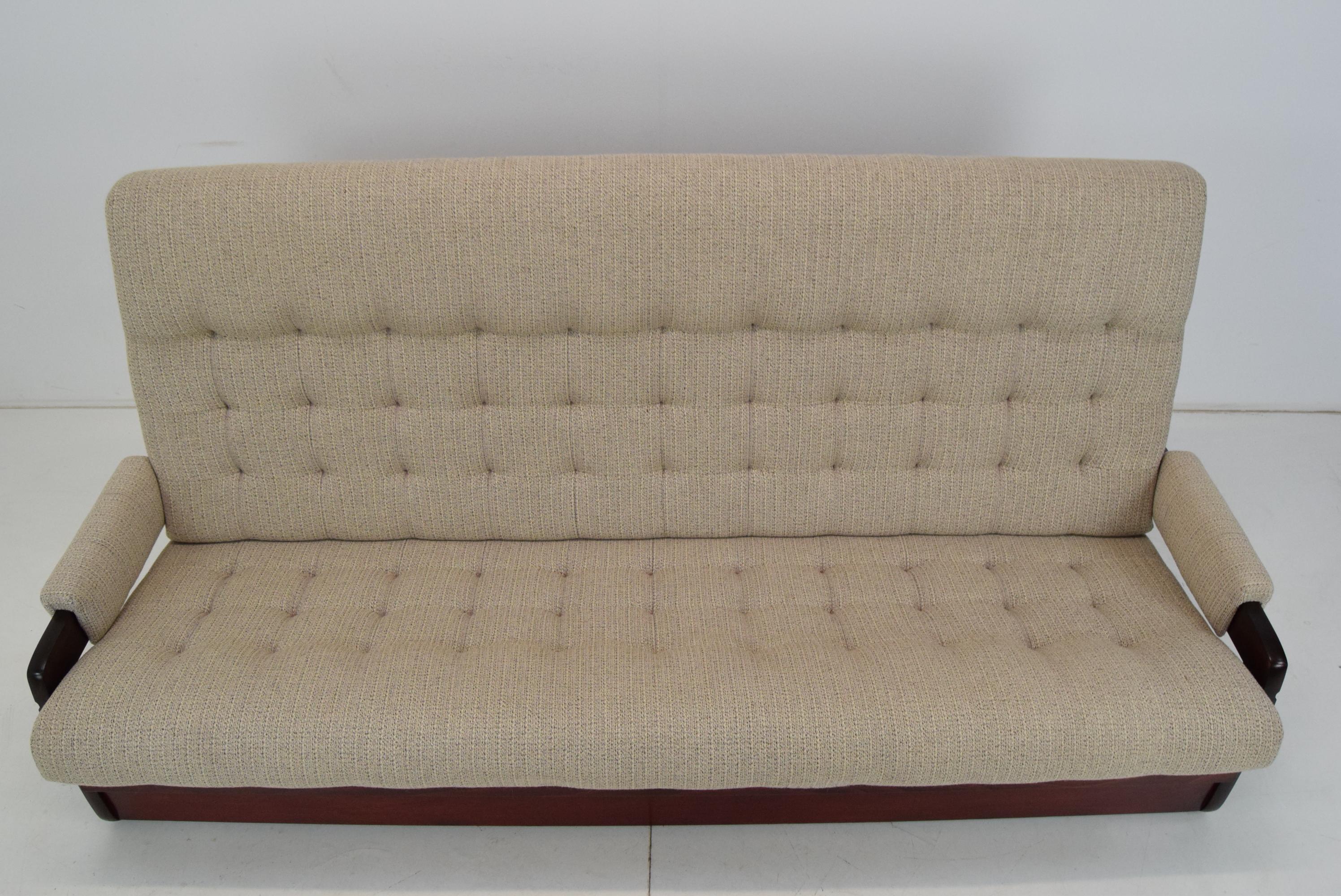 Mid-Century Three Seat Sofa or Daybed, 1980's In Good Condition For Sale In Praha, CZ