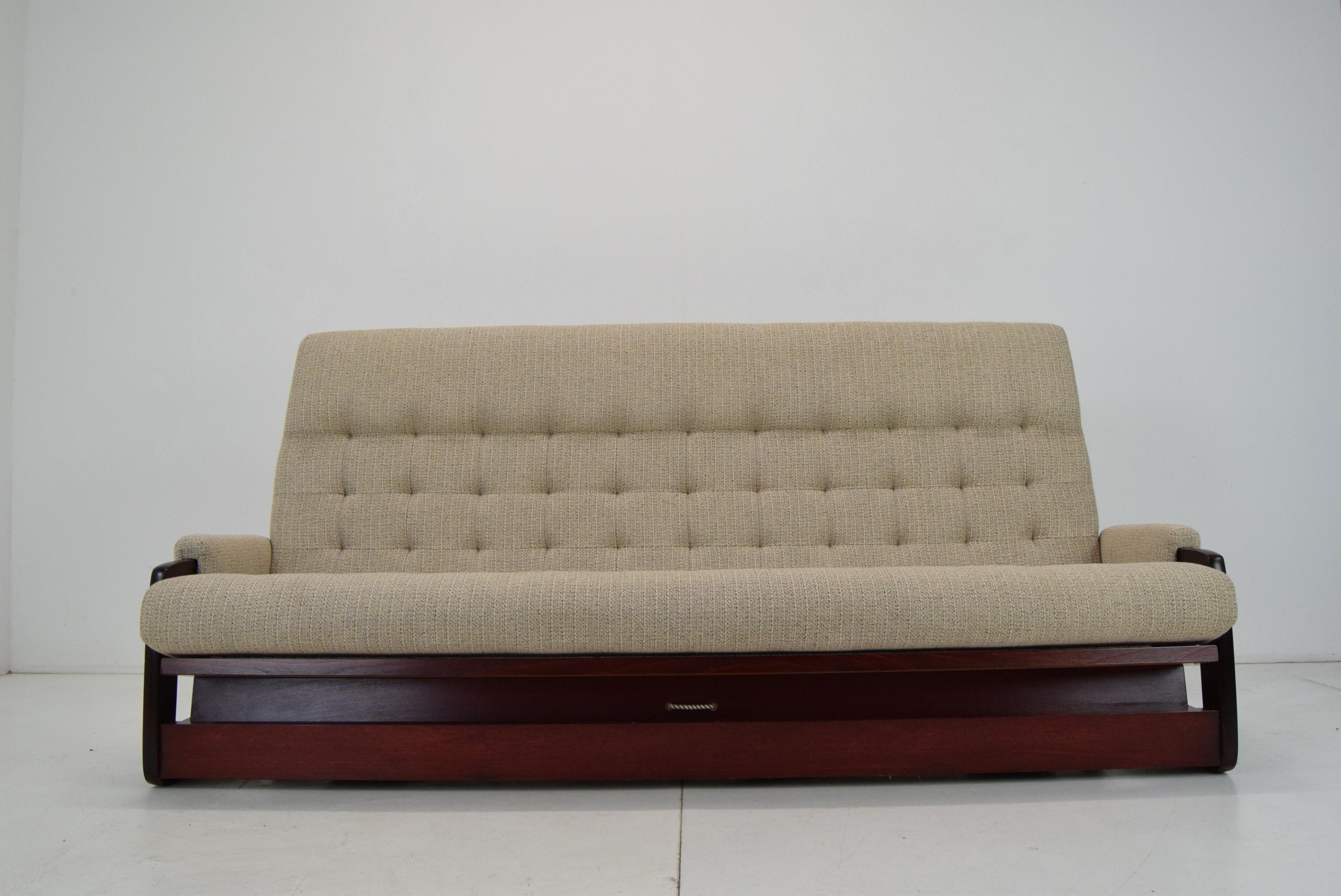 Mid-Century Drei-Sitz-Sofa oder Daybed, 1980er Jahre (Ende des 20. Jahrhunderts) im Angebot