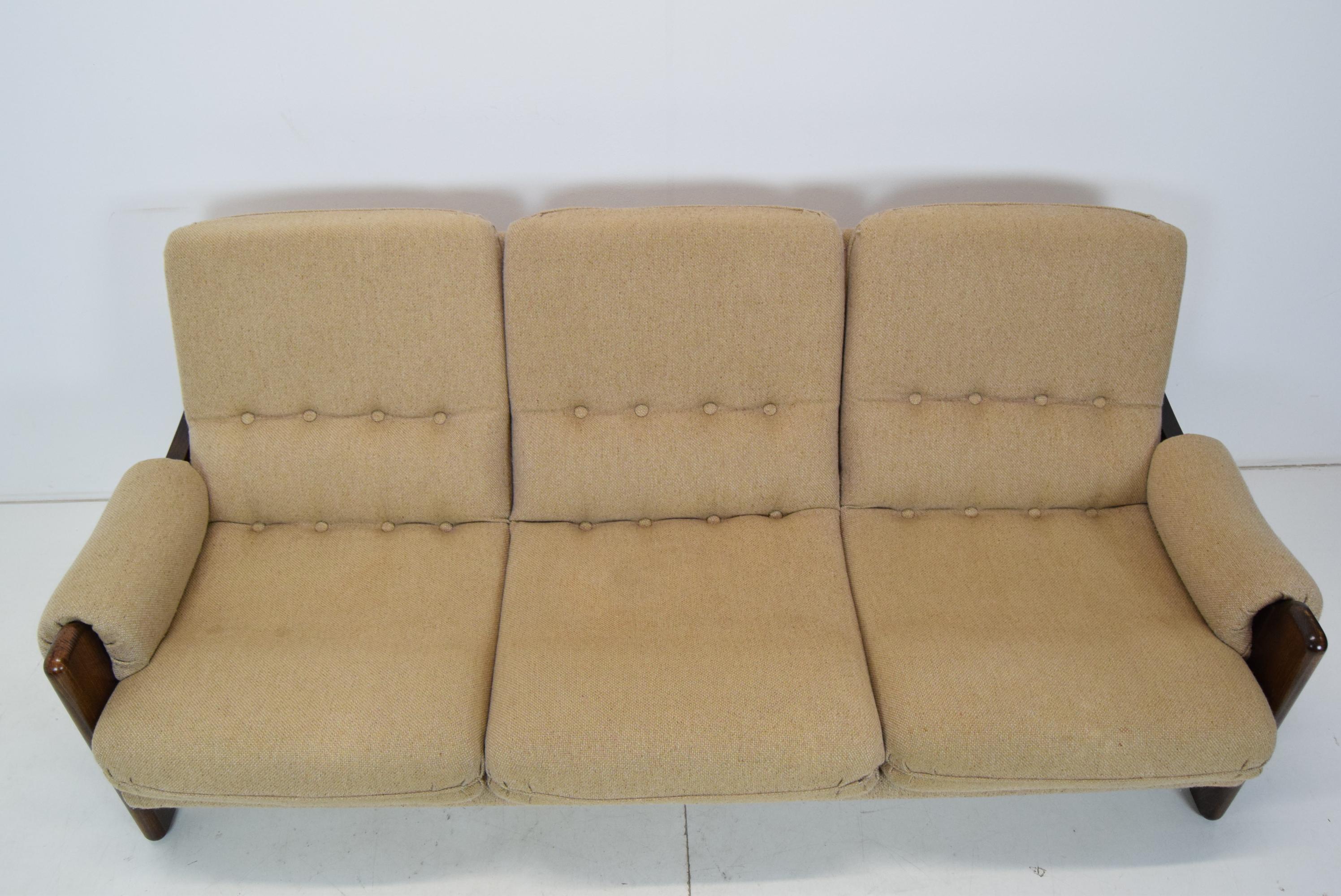 Mid-century Three Seat Sofa, 1970's.  In Good Condition For Sale In Praha, CZ